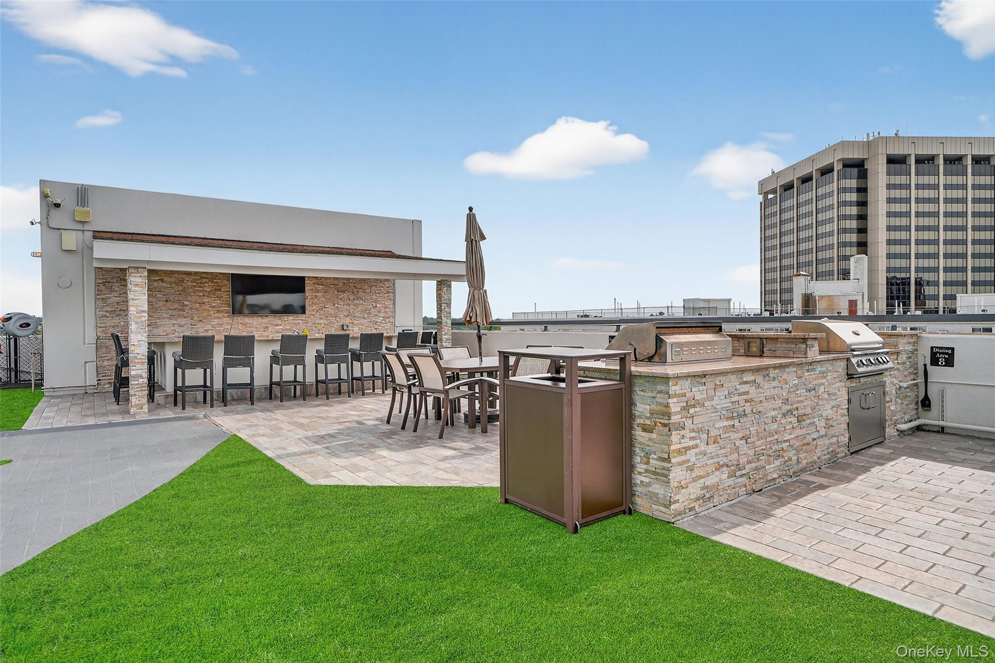 25 City Place # PHC, White Plains, NY 10601