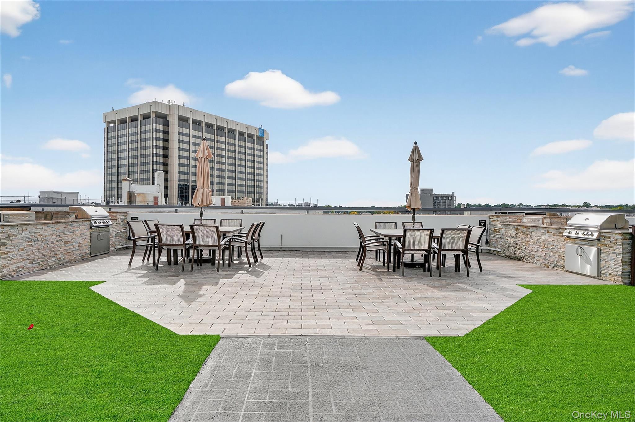 25 City Place # PHC, White Plains, NY 10601