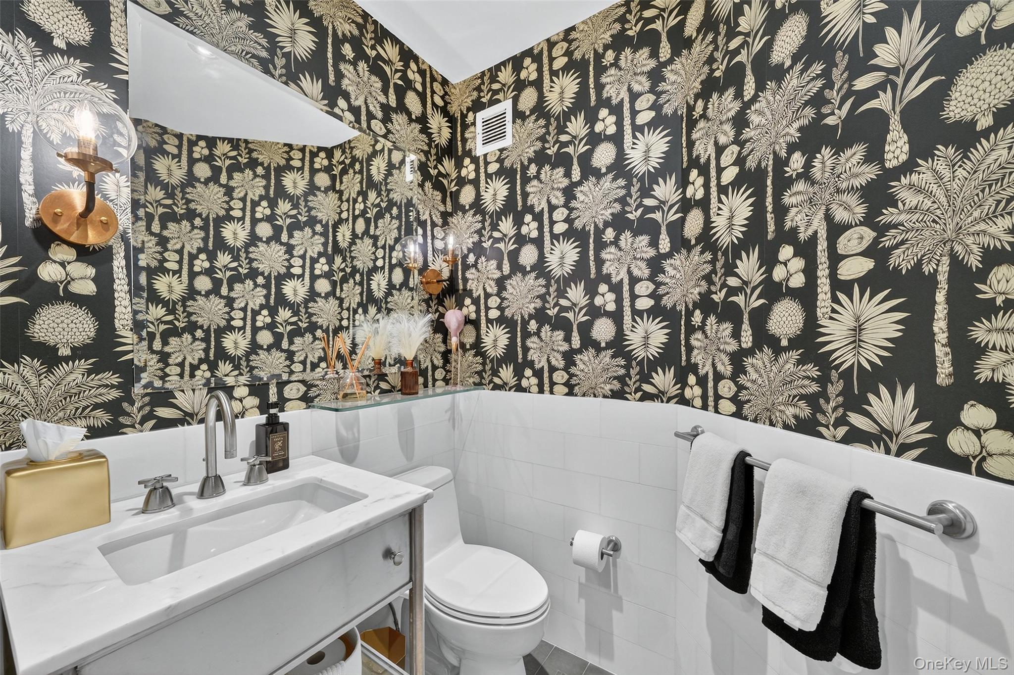 25 City Place # PHC, White Plains, NY 10601