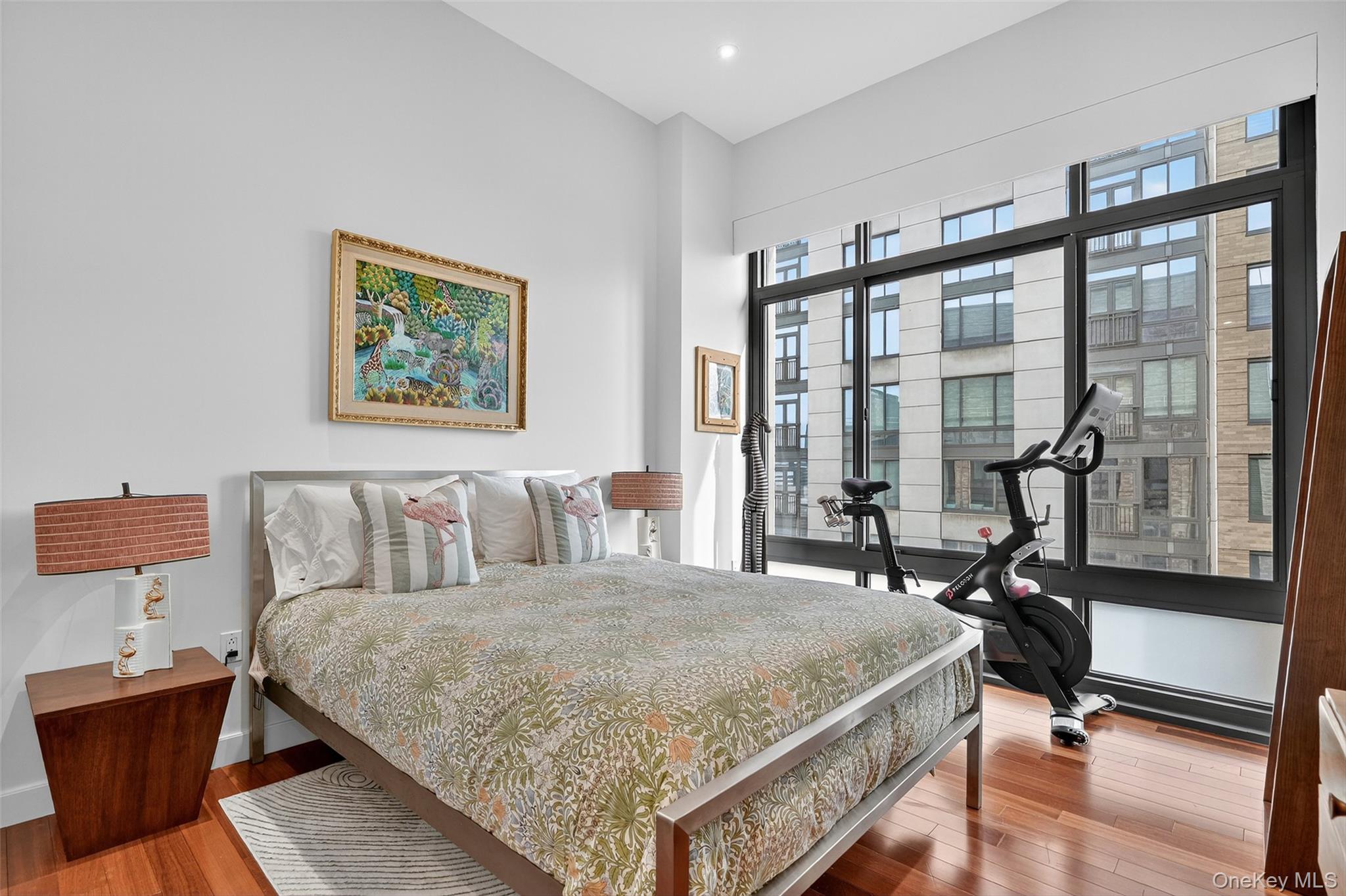 25 City Place # PHC, White Plains, NY 10601