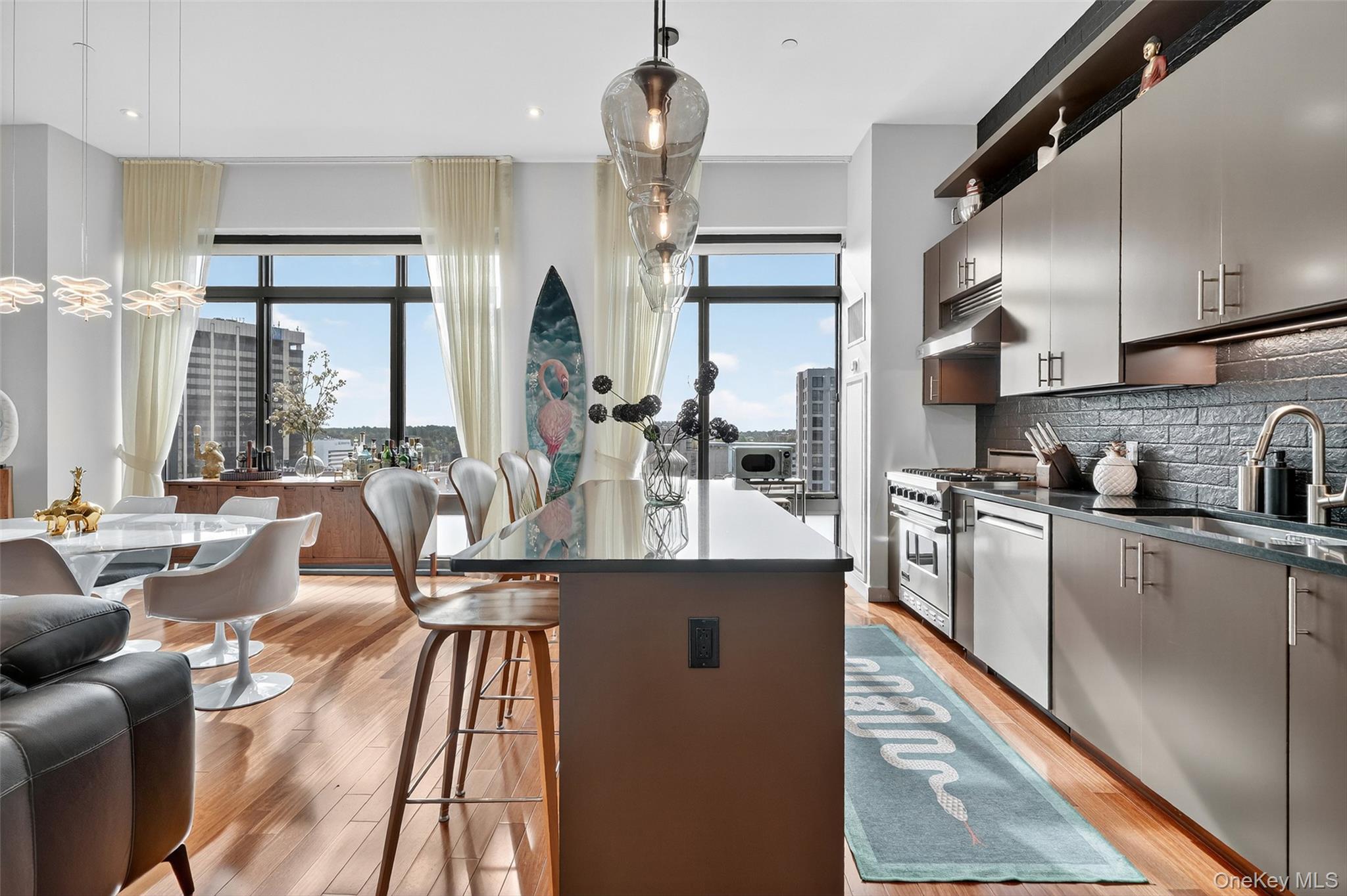 25 City Place # PHC, White Plains, NY 10601