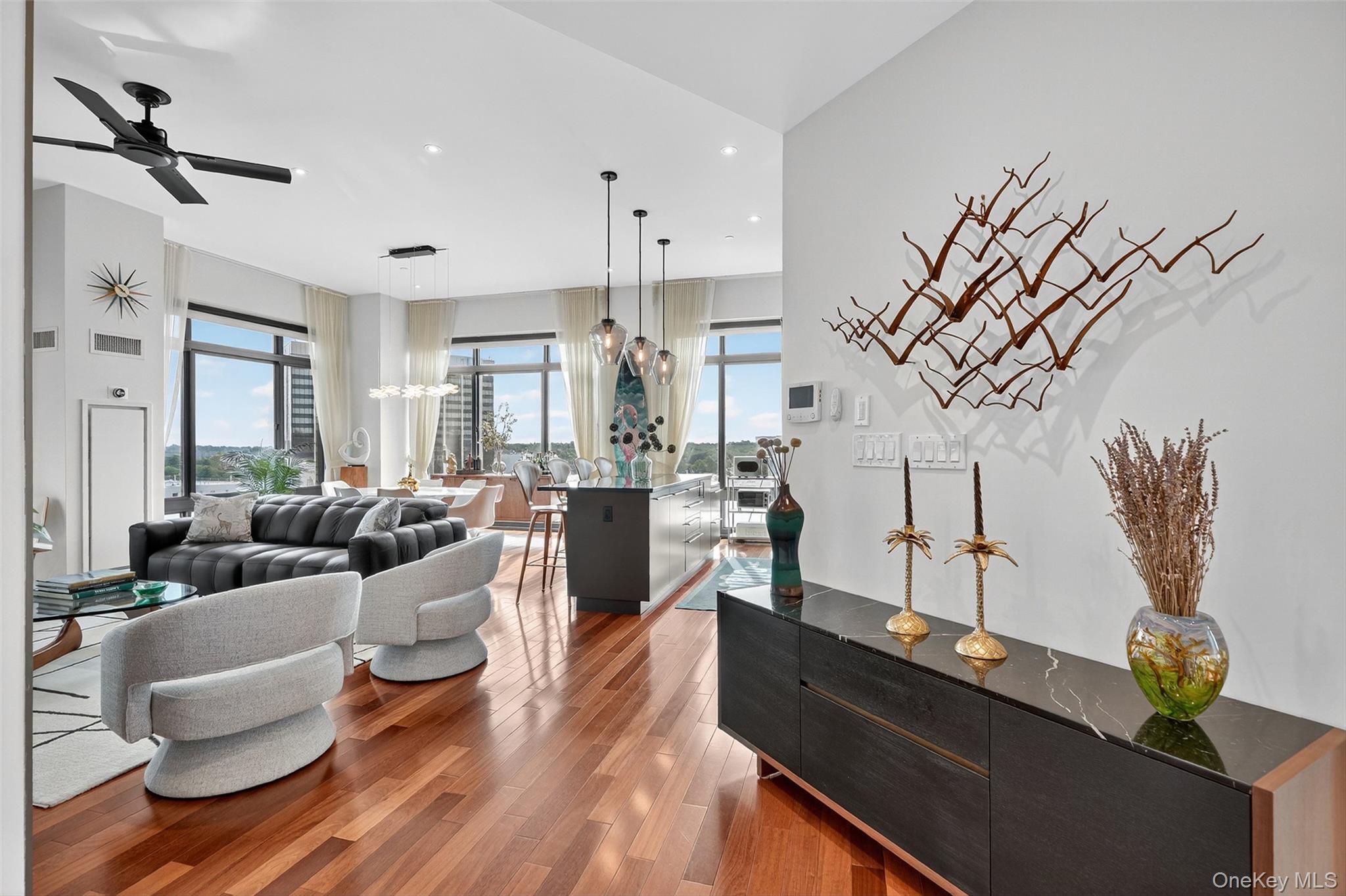 25 City Place # PHC, White Plains, NY 10601