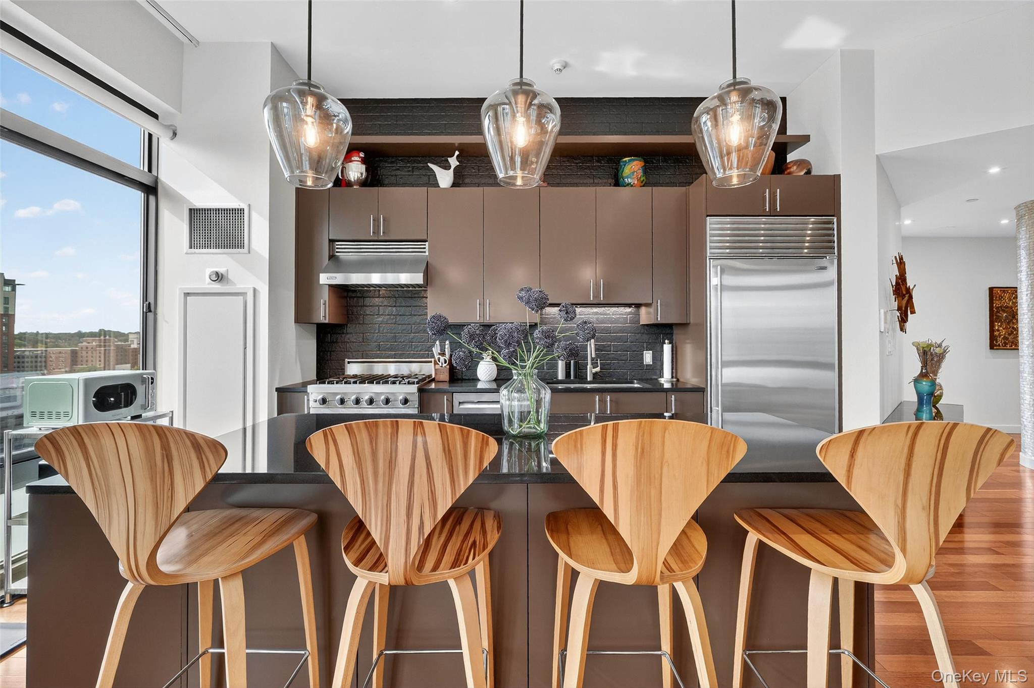 25 City Place # PHC, White Plains, NY 10601