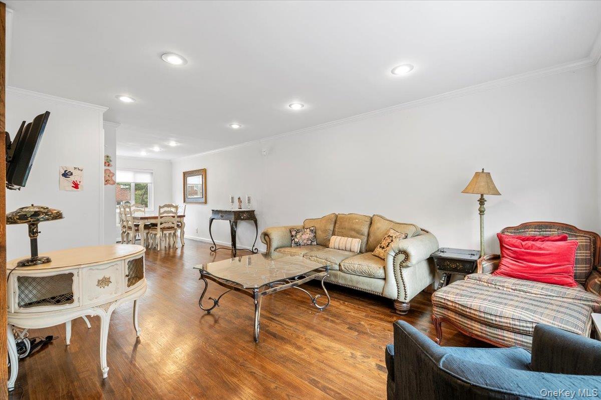 15-38 Bell Boulevard # 232, Bayside, NY 11360