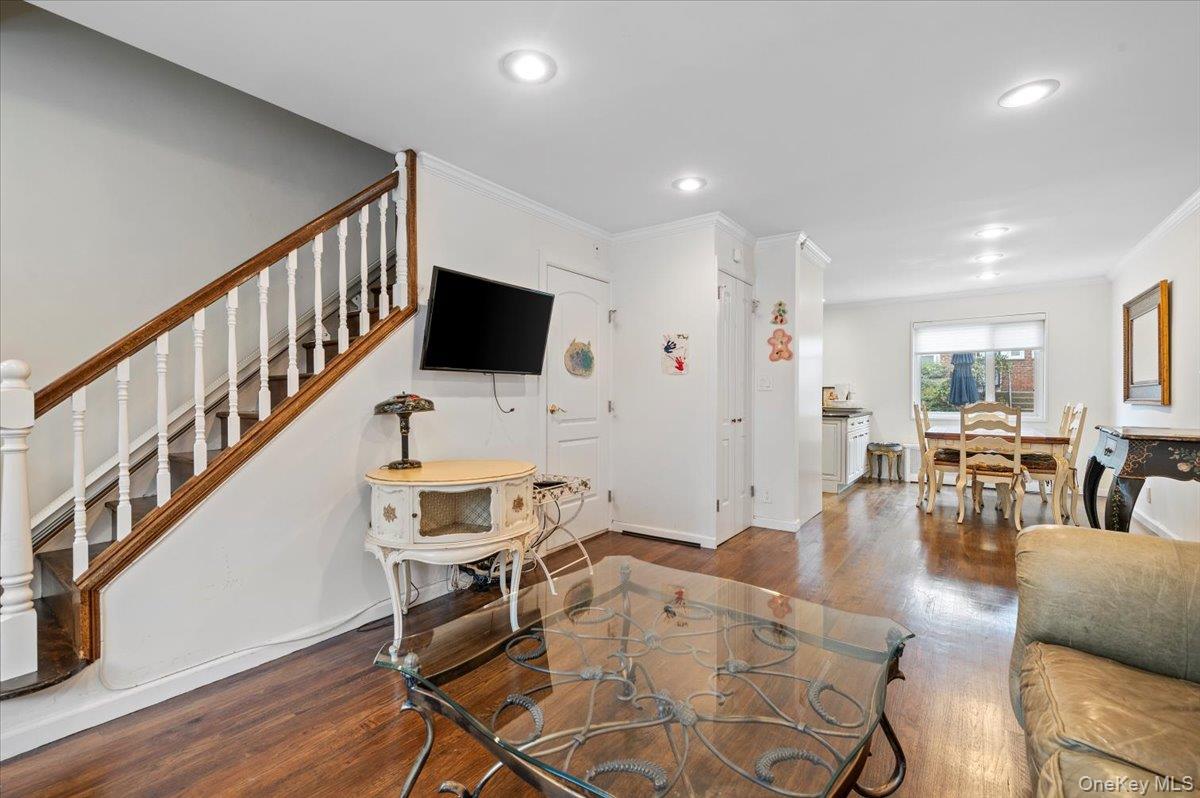 15-38 Bell Boulevard # 232, Bayside, NY 11360