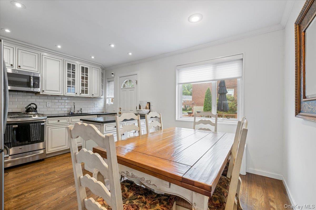 15-38 Bell Boulevard # 232, Bayside, NY 11360