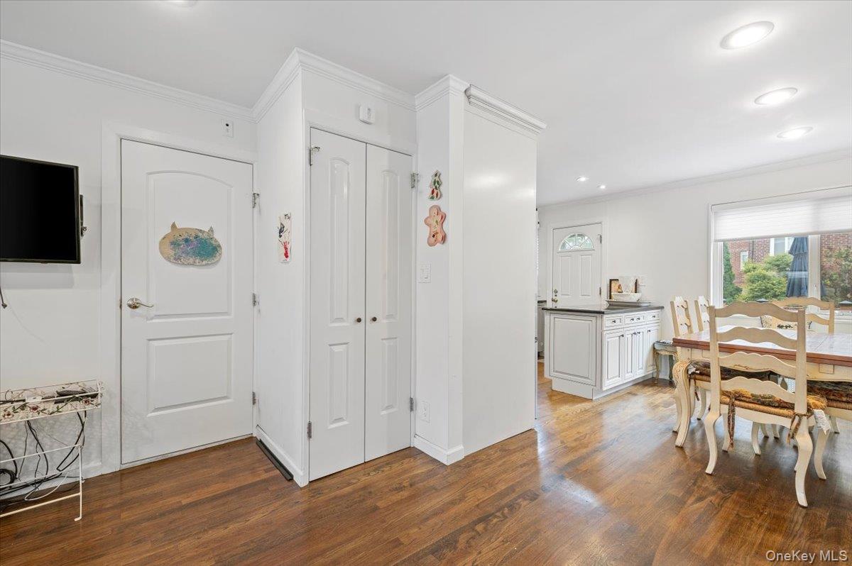 15-38 Bell Boulevard # 232, Bayside, NY 11360