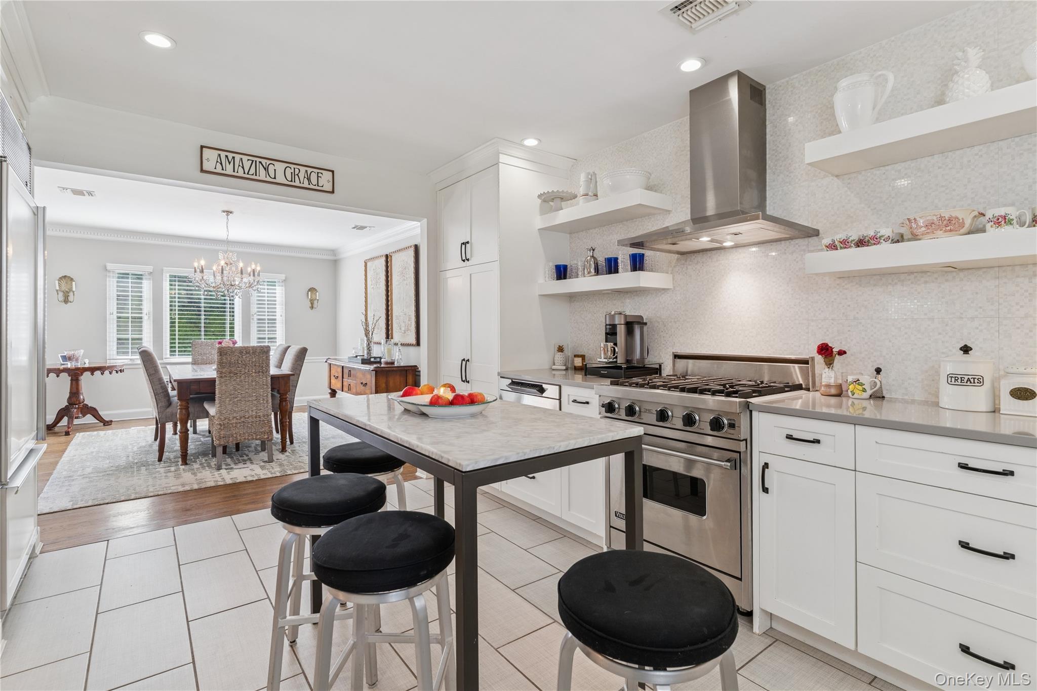 68 Kenwood Road, Garden City, NY 11530