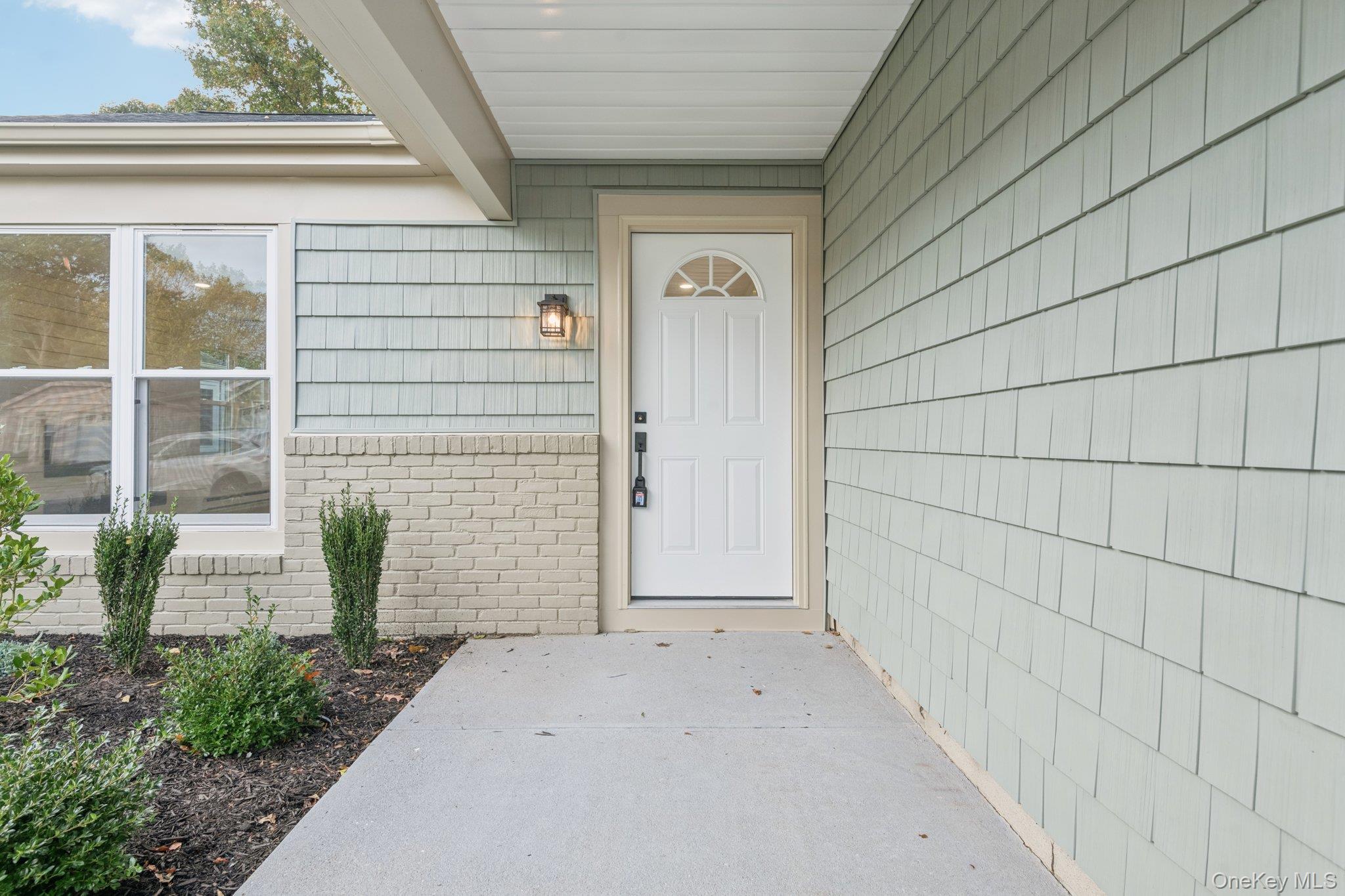 407 Belfast Lane, Ridge, NY 11961