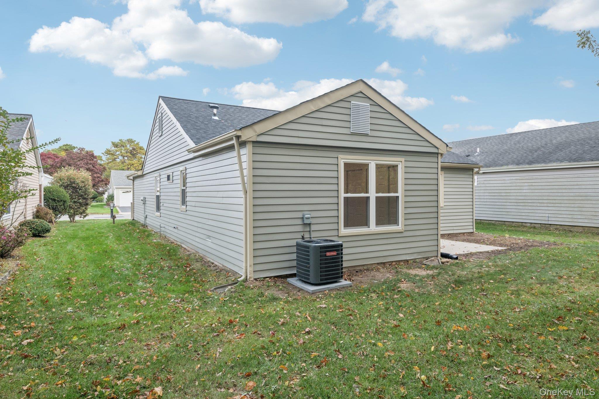 407 Belfast Lane, Ridge, NY 11961