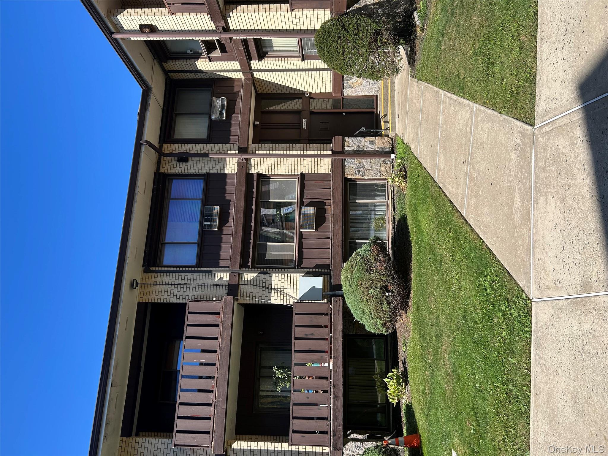 250 North main Street # f-24, Spring Valley, NY 10977