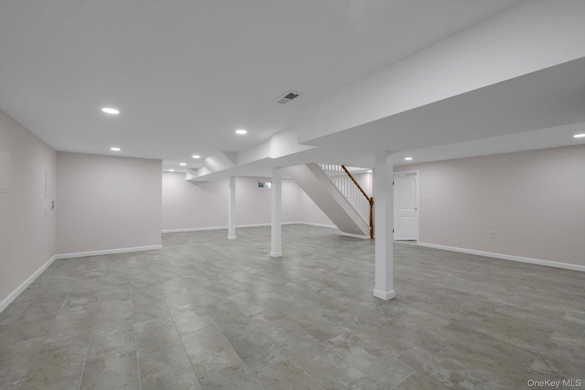 1594 Union Avenue, Hewlett, NY 11557