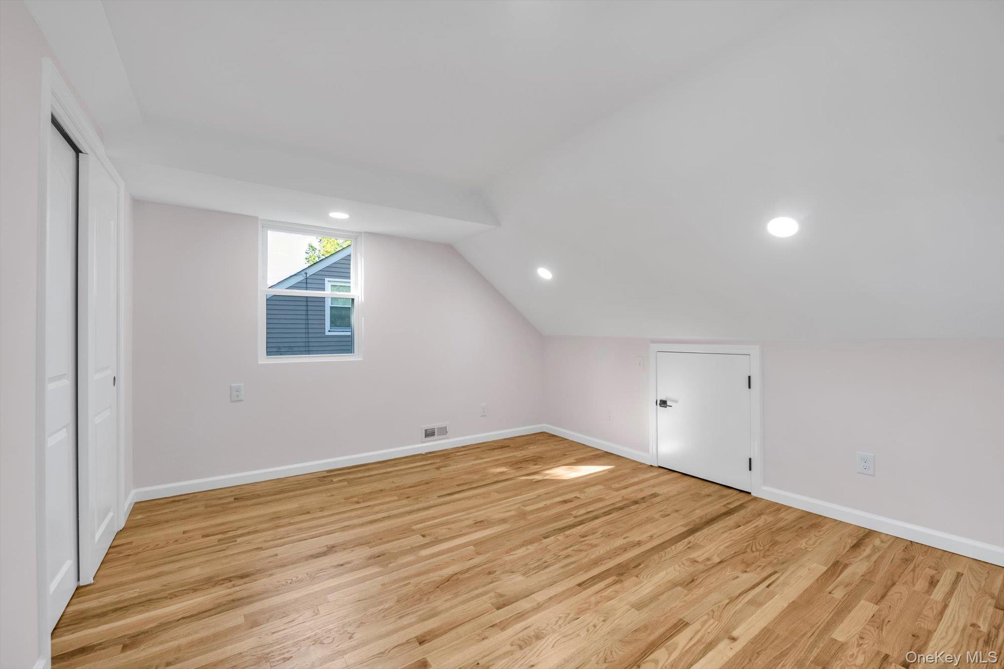 1594 Union Avenue, Hewlett, NY 11557