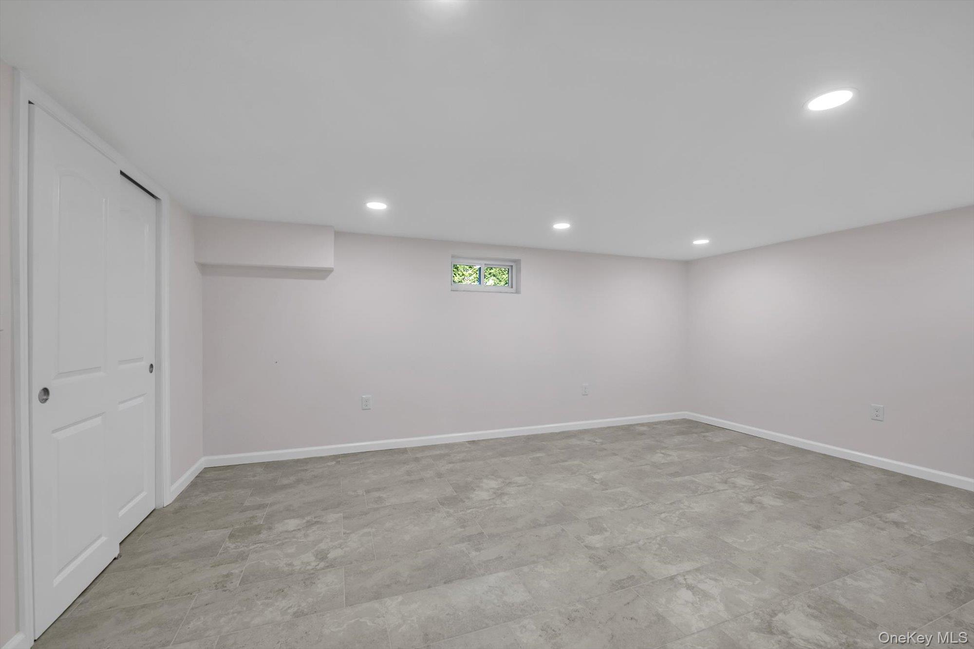 1594 Union Avenue, Hewlett, NY 11557