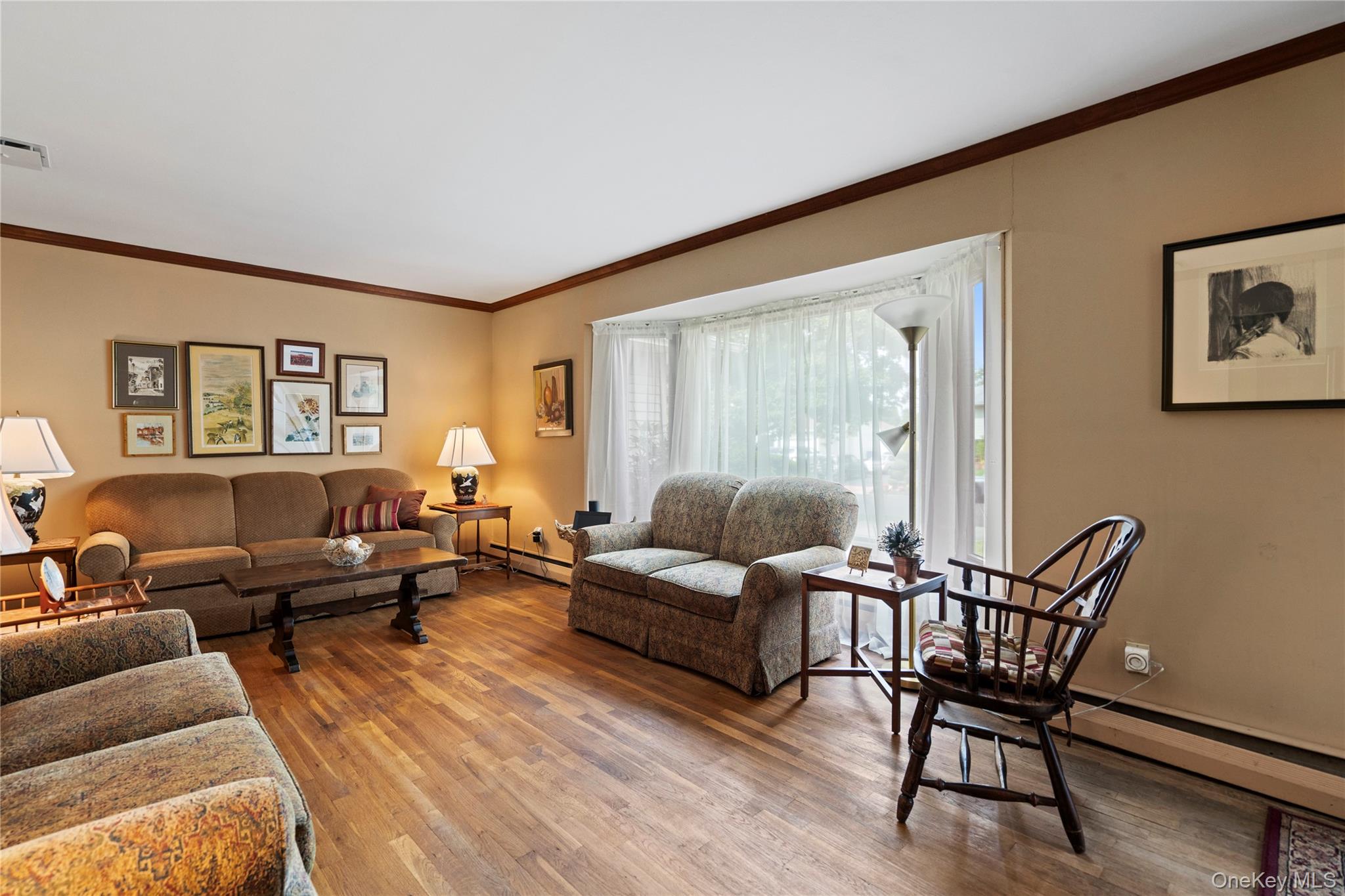 6 Violet Lane, Commack, NY 11725