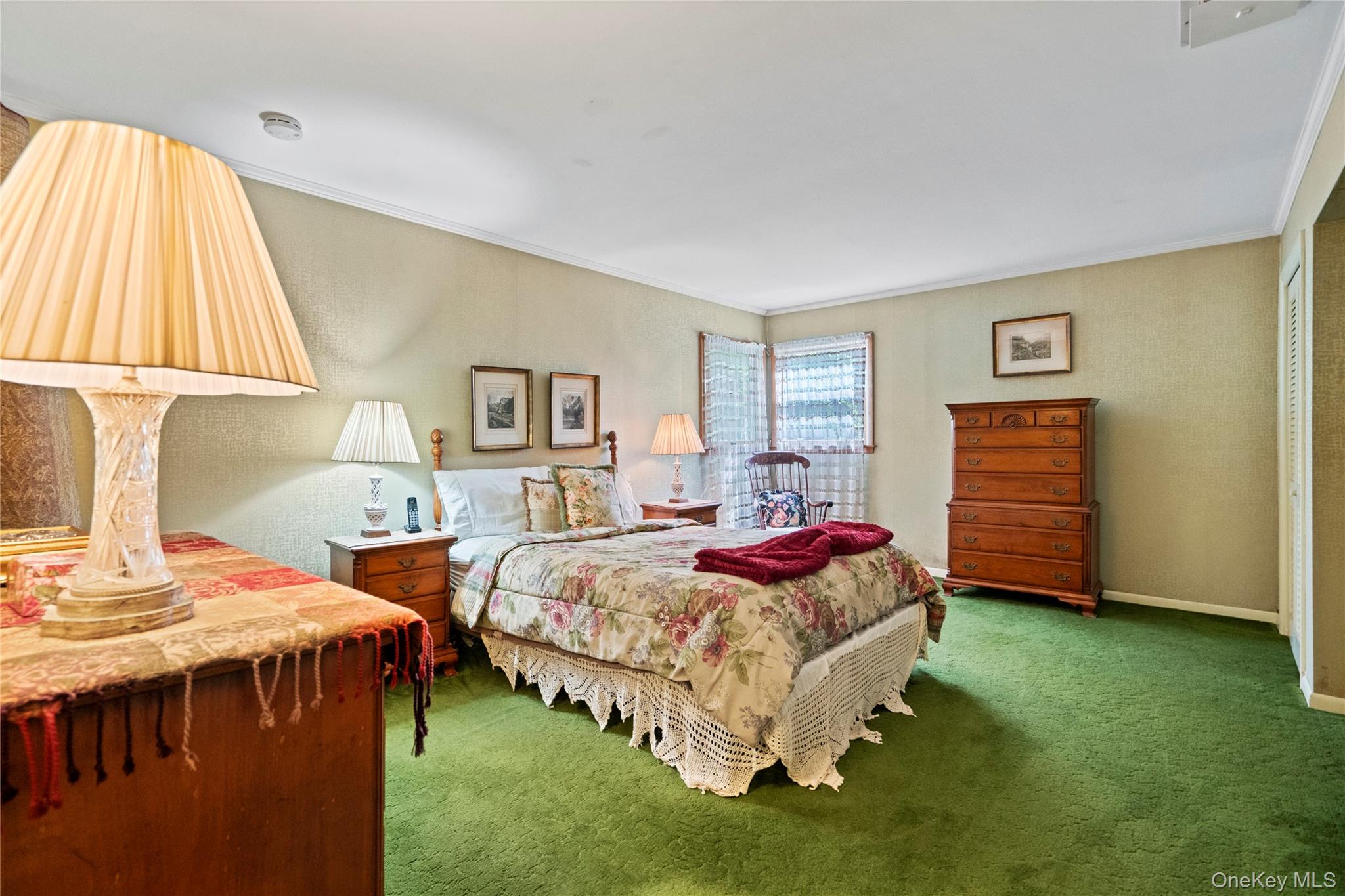 6 Violet Lane, Commack, NY 11725