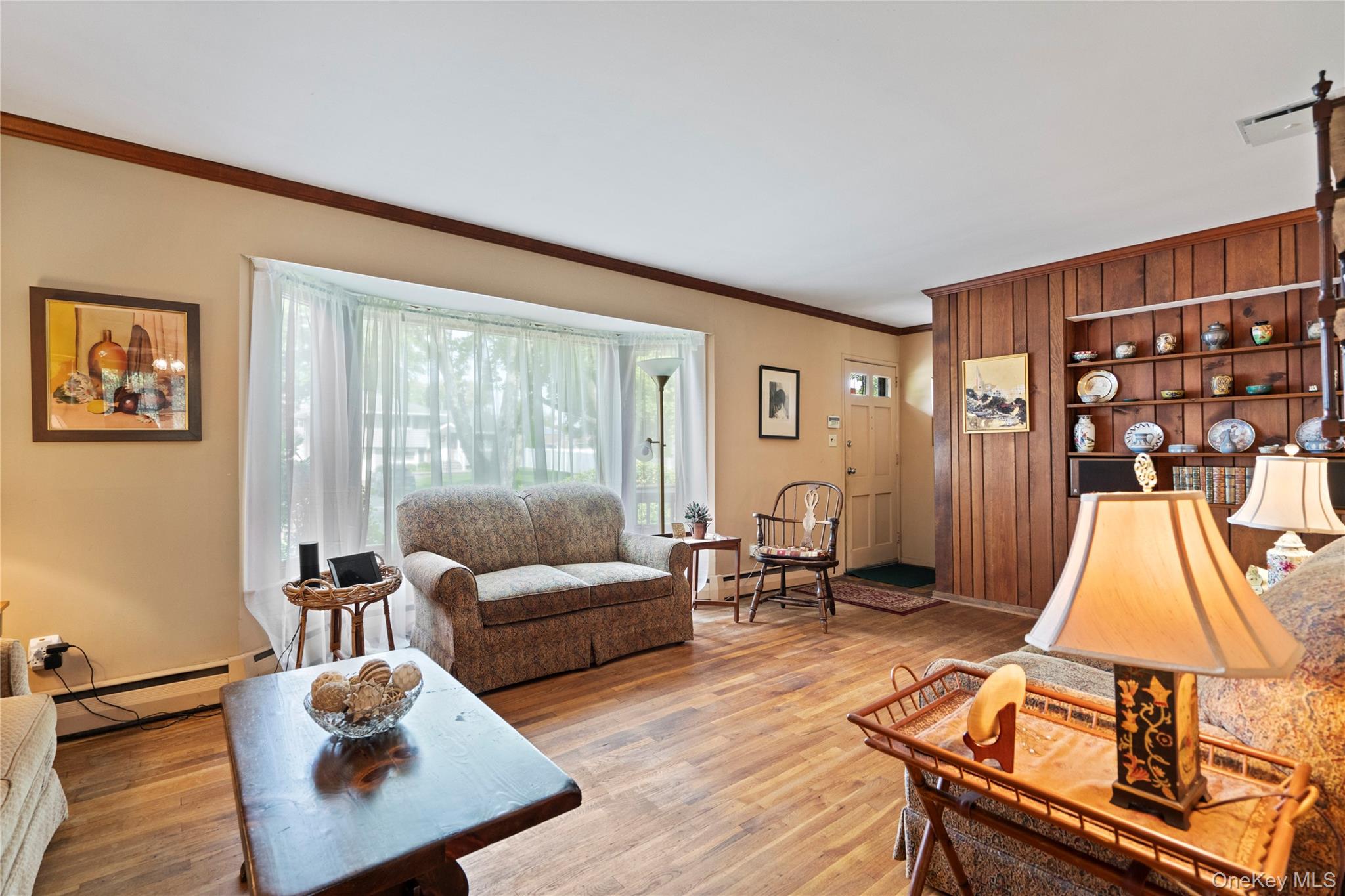 6 Violet Lane, Commack, NY 11725