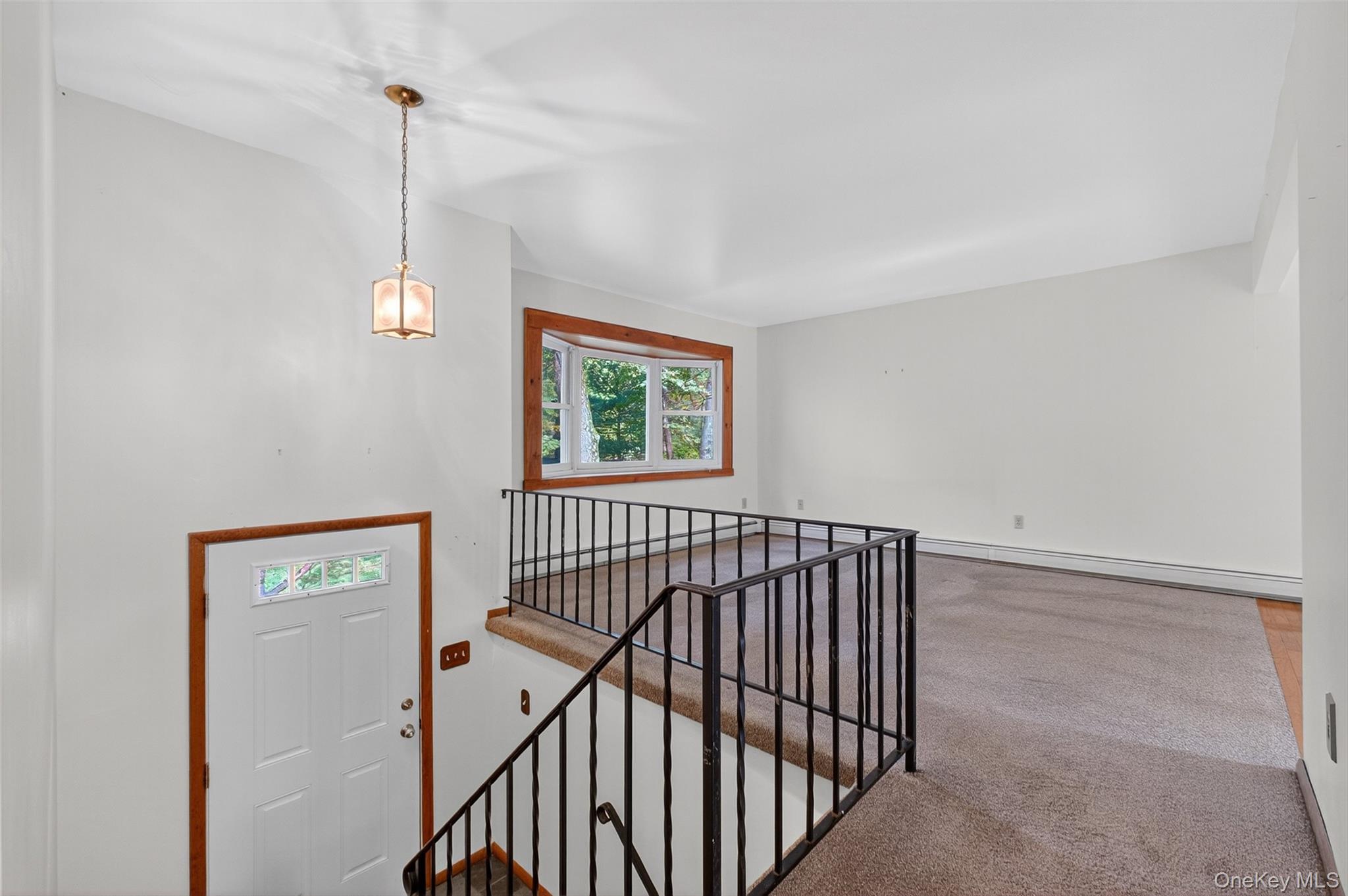 14 Fishkill Creek Road, Hopewell Junction, NY 12533