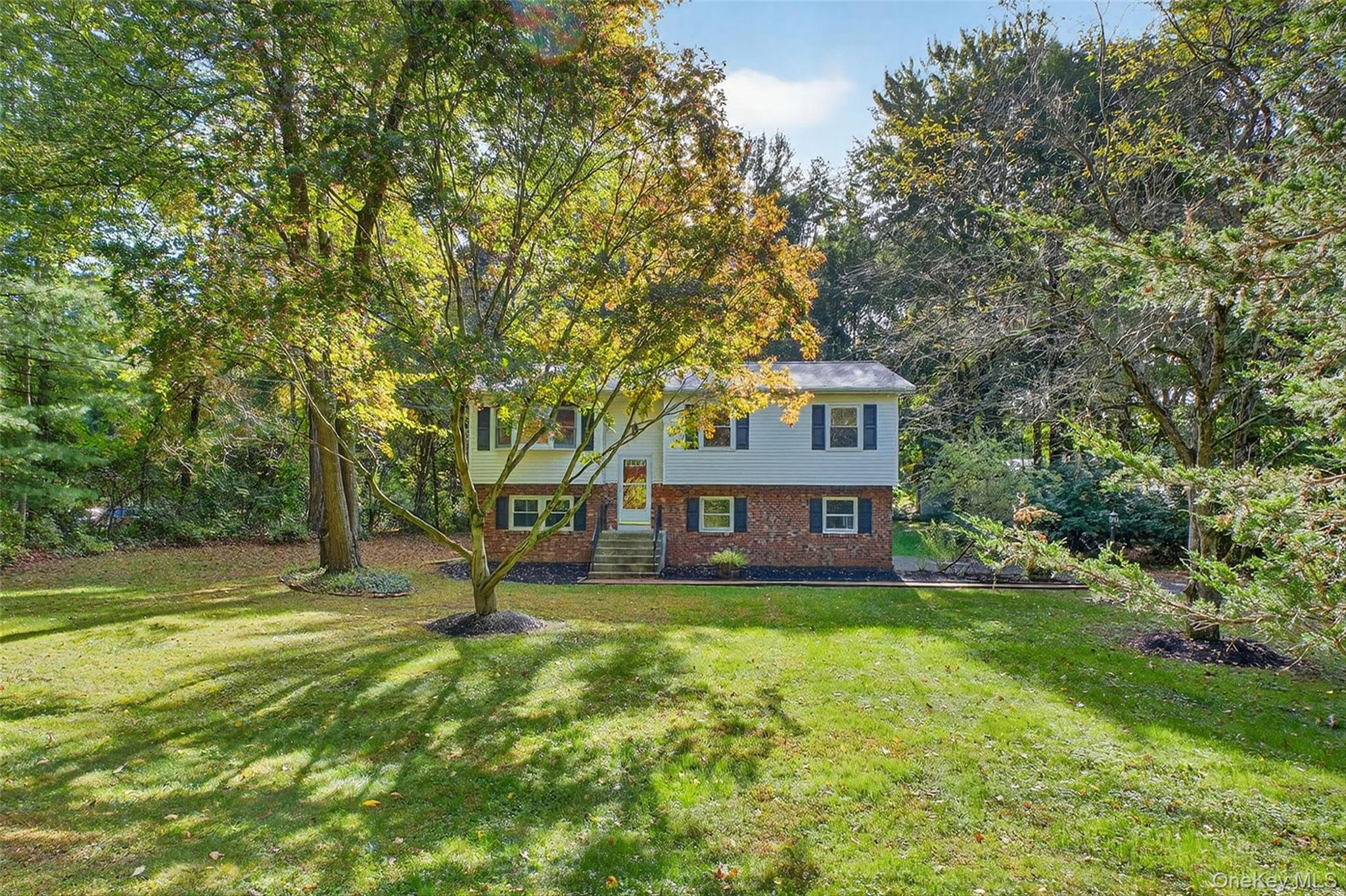 14 Fishkill Creek Road, Hopewell Junction, NY 12533