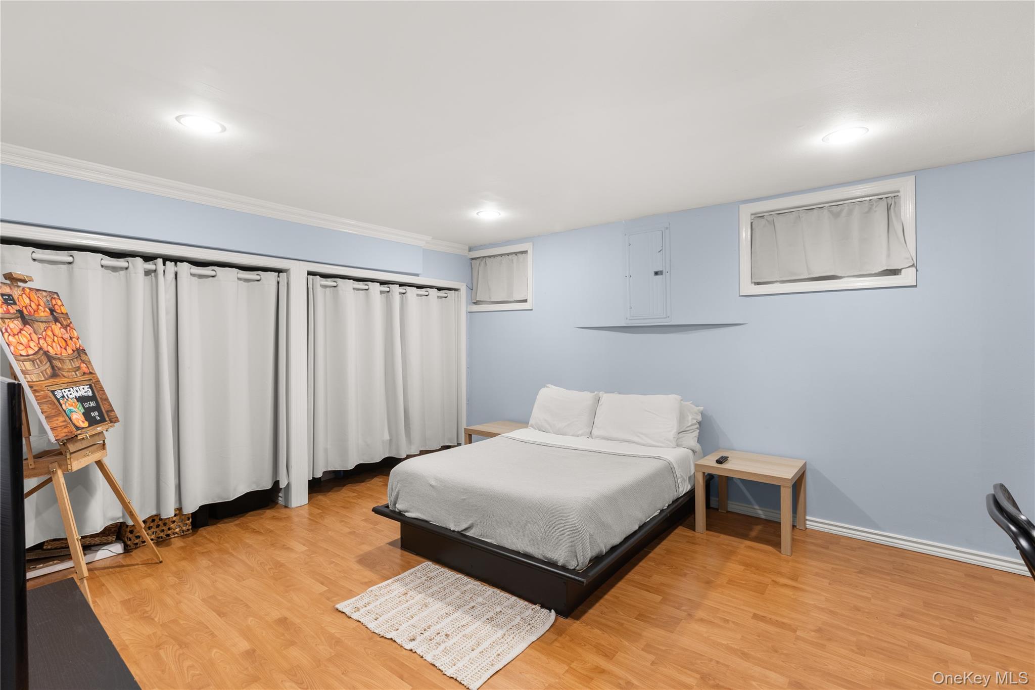 19 Blue Spruce Lane, Commack, NY 11725