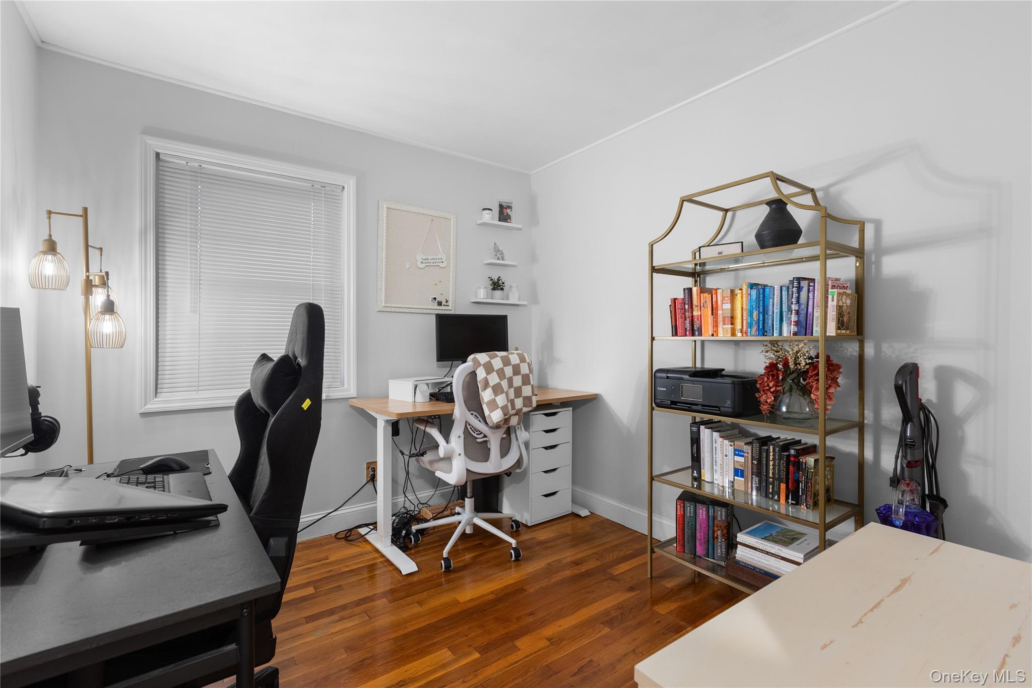 19 Blue Spruce Lane, Commack, NY 11725