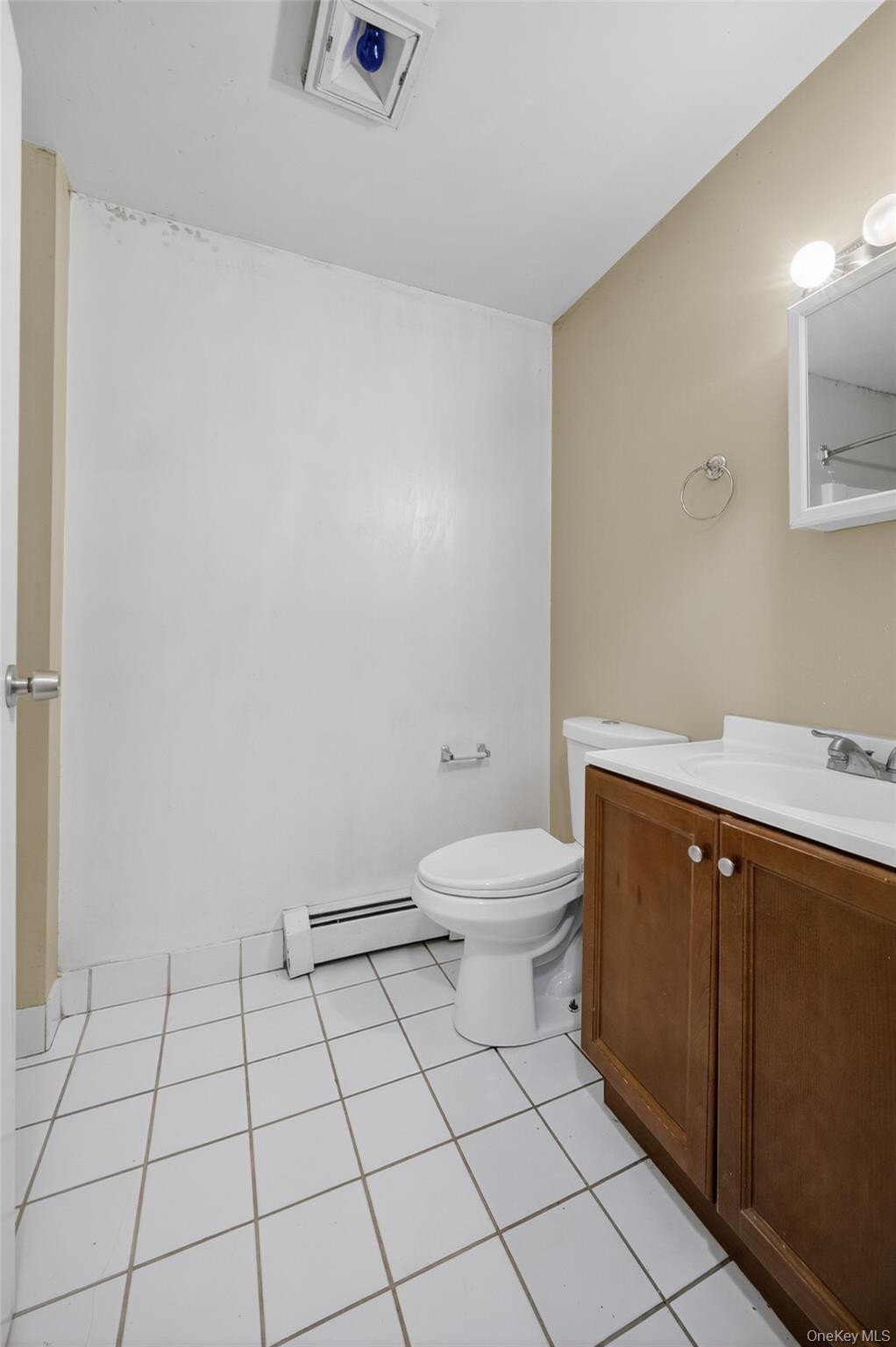 238 Concord Lane, Middletown, NY 10940