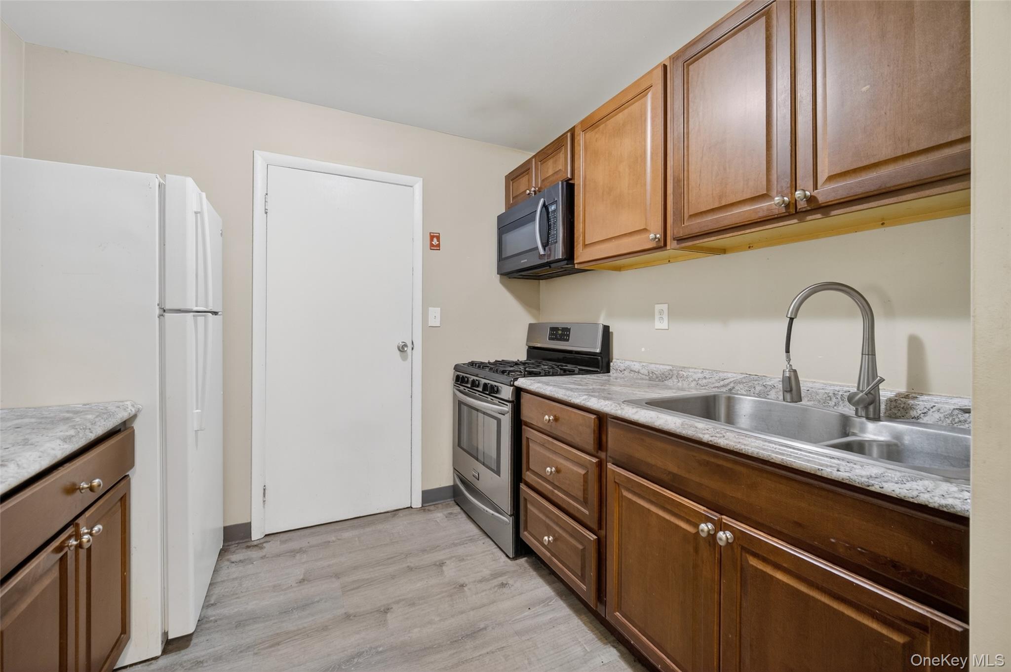 238 Concord Lane, Middletown, NY 10940