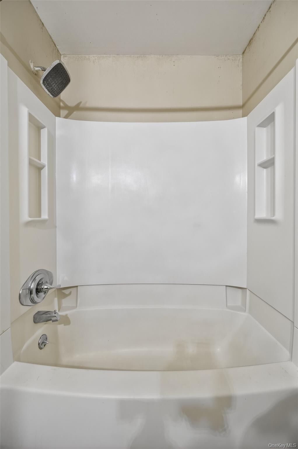 238 Concord Lane, Middletown, NY 10940