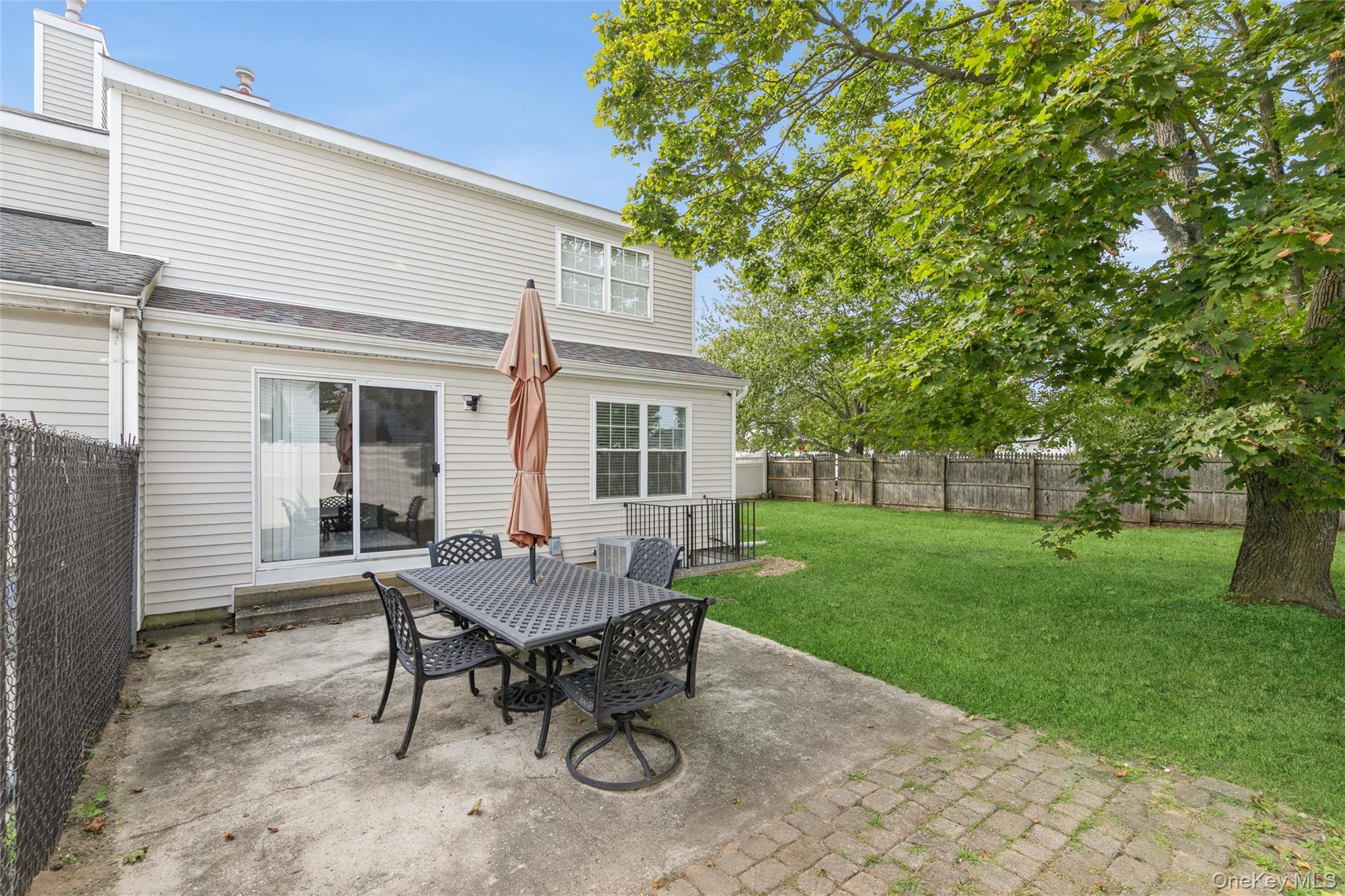 92 McKinney Street, Central Islip, NY 11722