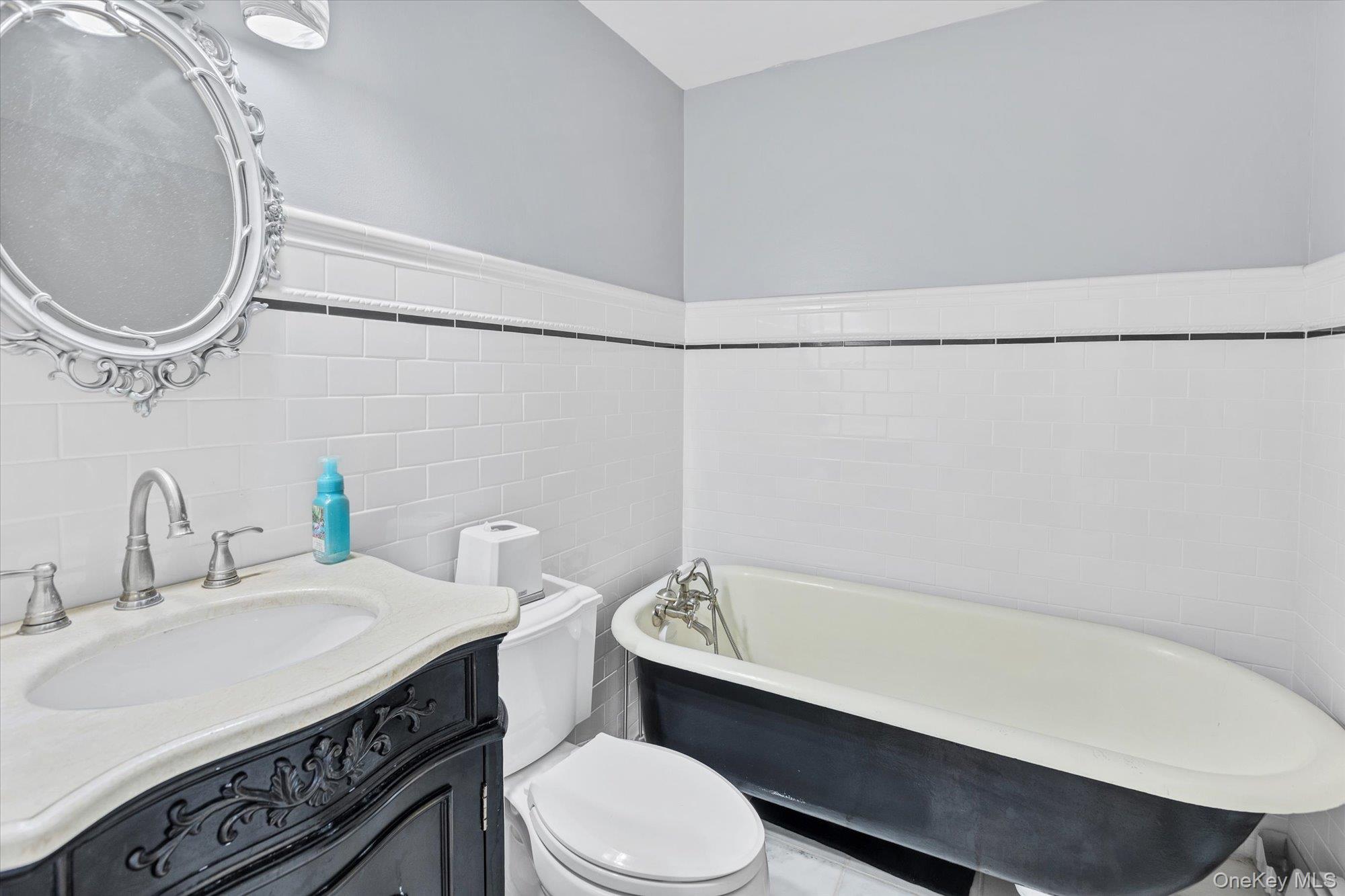 23 Birchwood Drive, Huntington Station, NY 11746