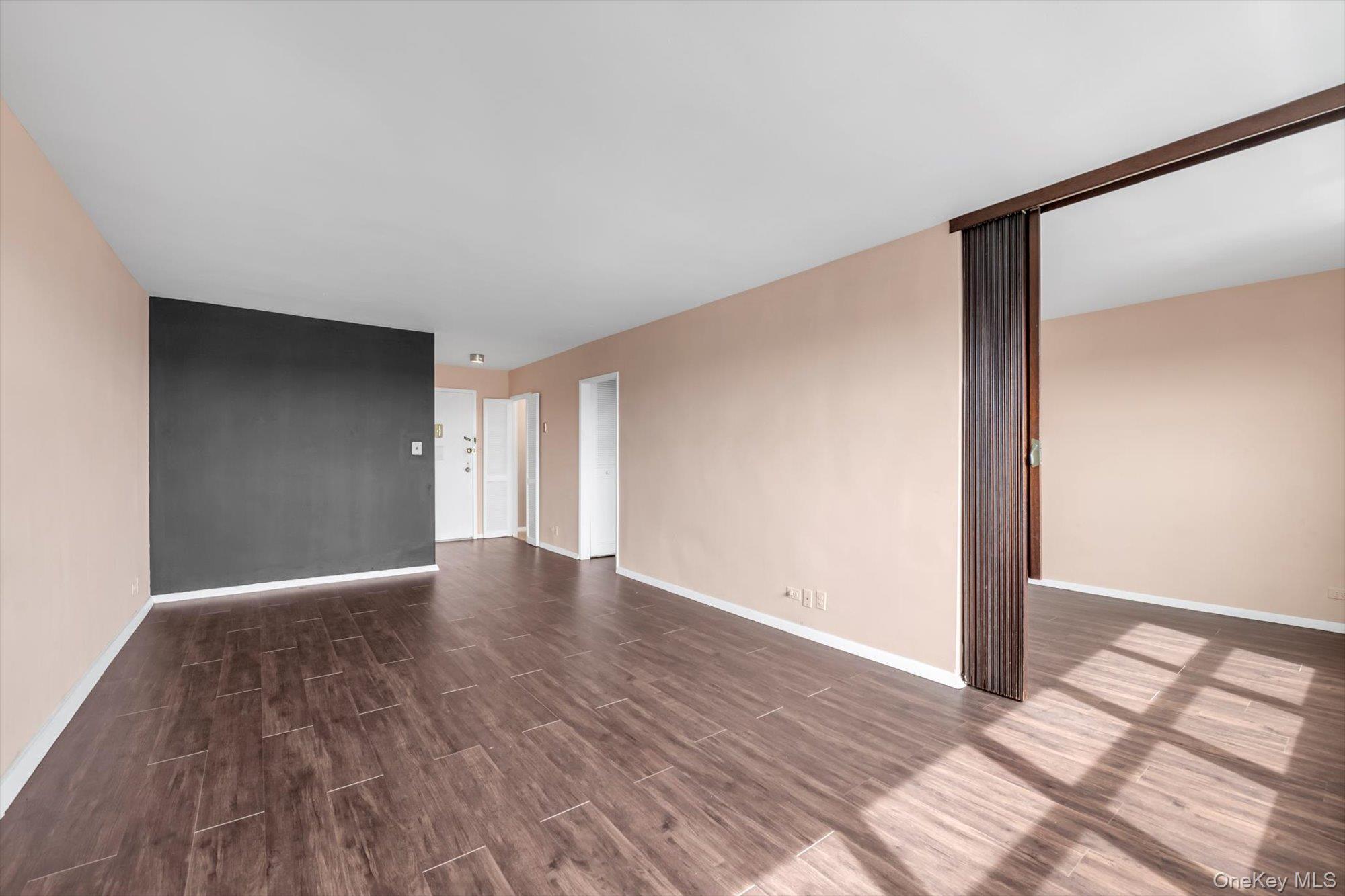 6636 Yellowstone Boulevard # 21C, Forest Hills, NY 11375