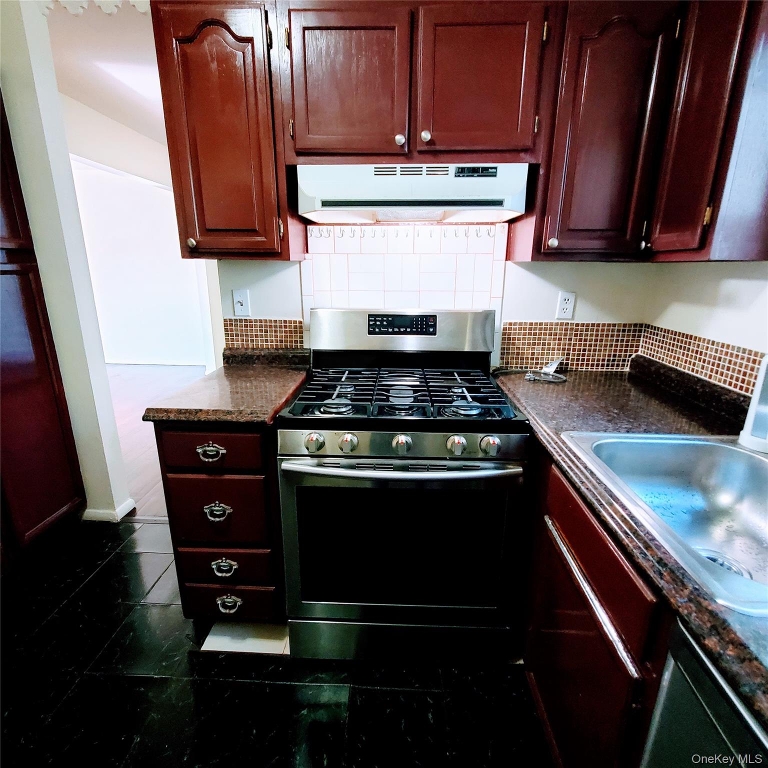 3 Hook Road # 32, Poughkeepsie, NY 12601