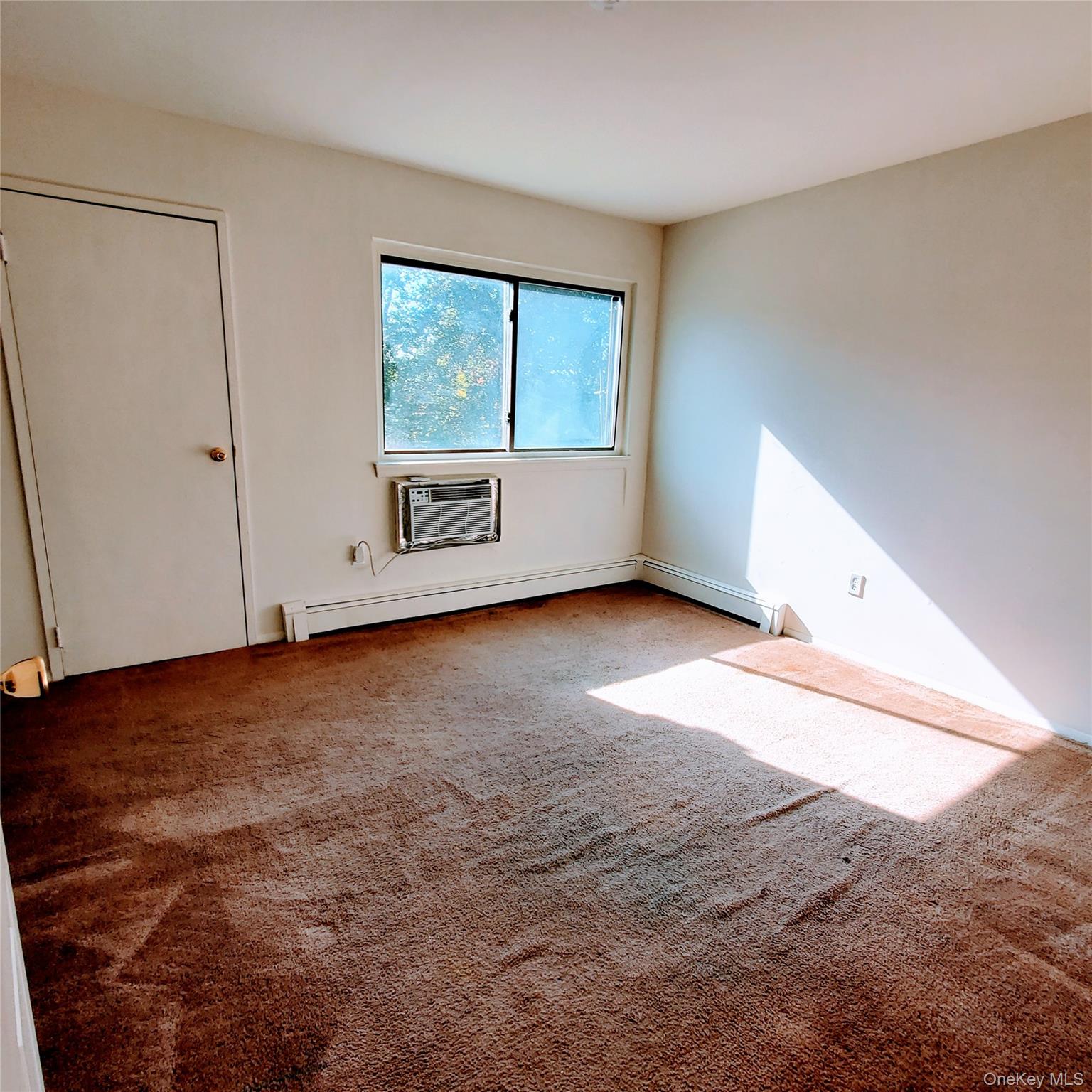 3 Hook Road # 32, Poughkeepsie, NY 12601