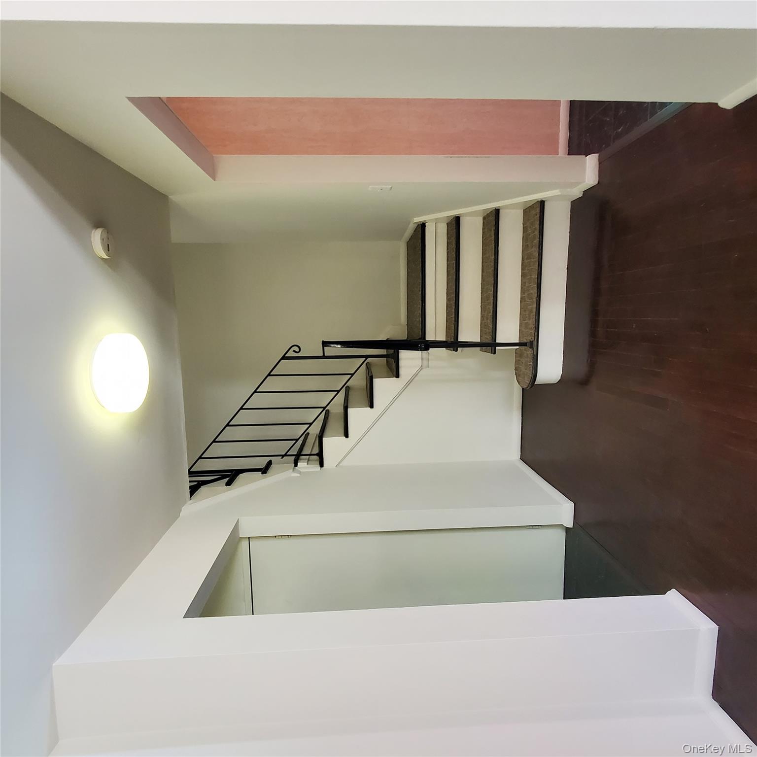 3 Hook Road # 32, Poughkeepsie, NY 12601