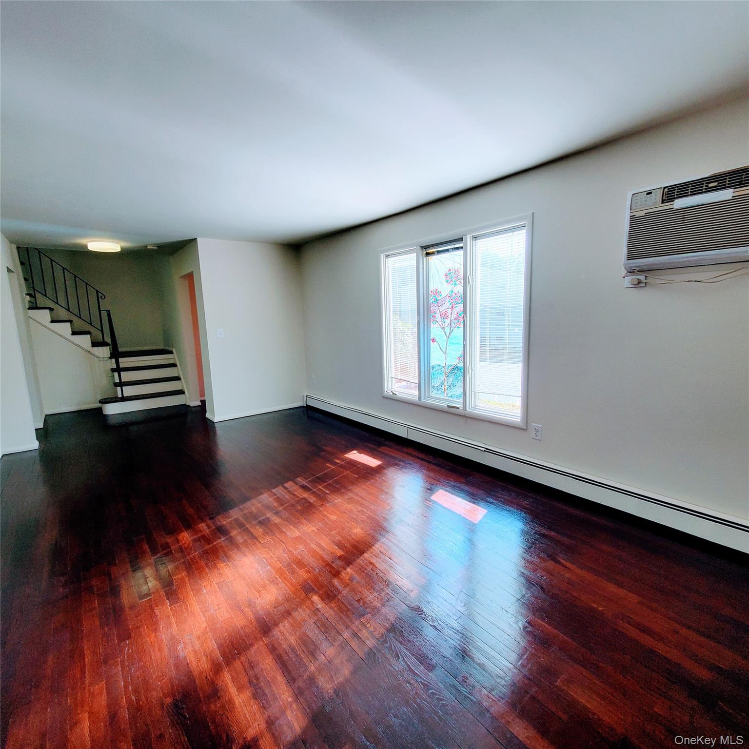 3 Hook Road # 32, Poughkeepsie, NY 12601