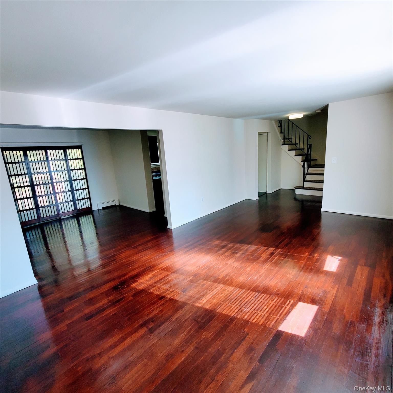 3 Hook Road # 32, Poughkeepsie, NY 12601