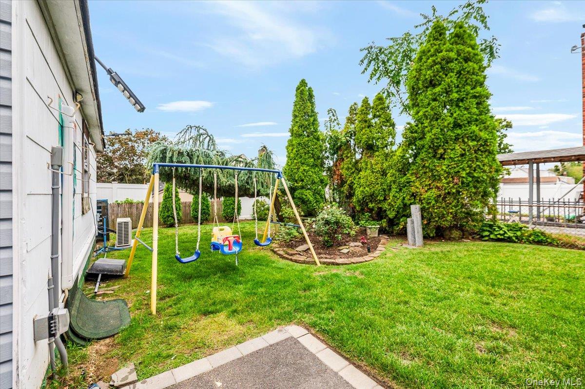 174 Hoffman Avenue, Elmont, NY 11003