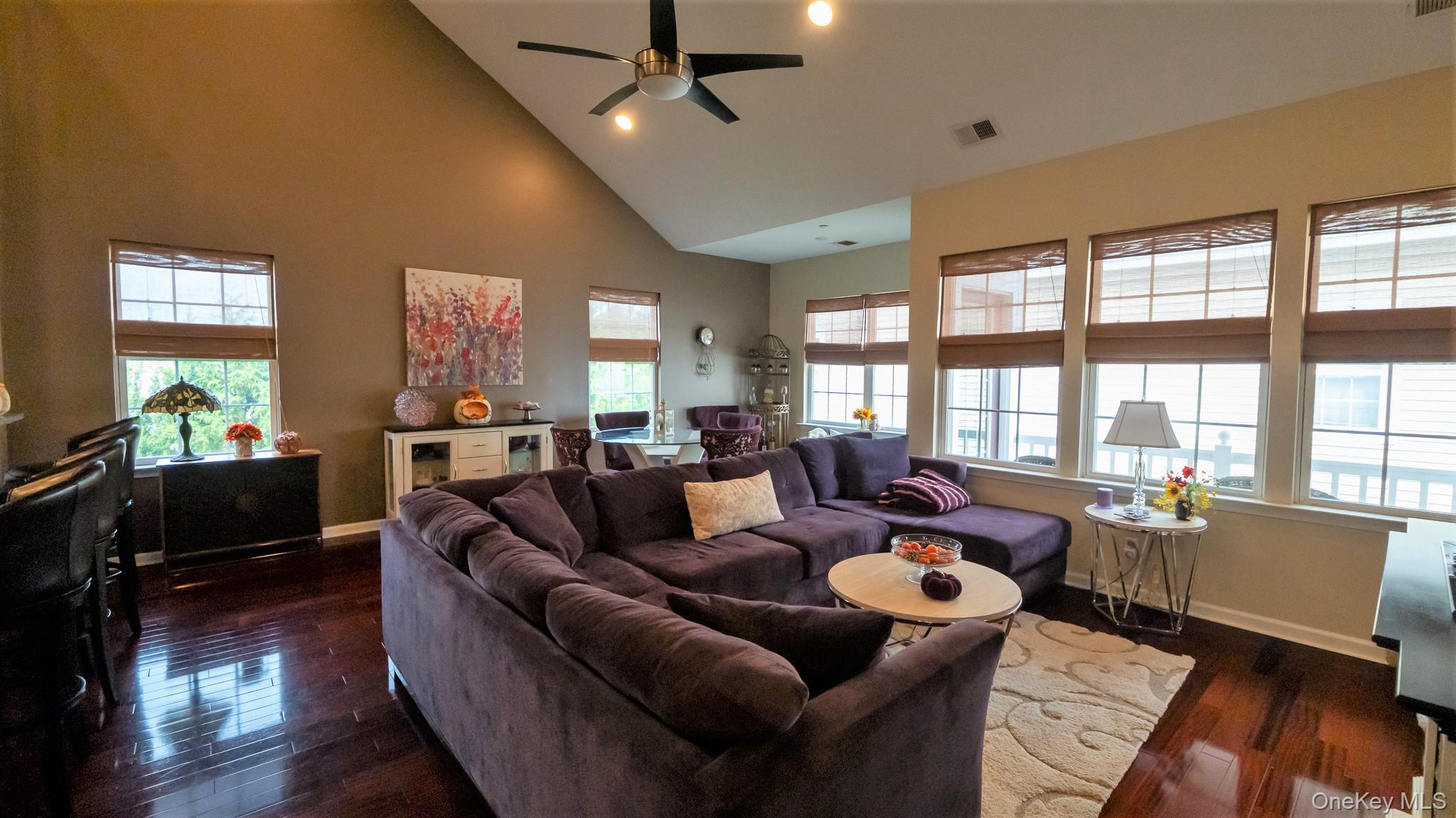 24 Strangford Court, Oceanside, NY 11572