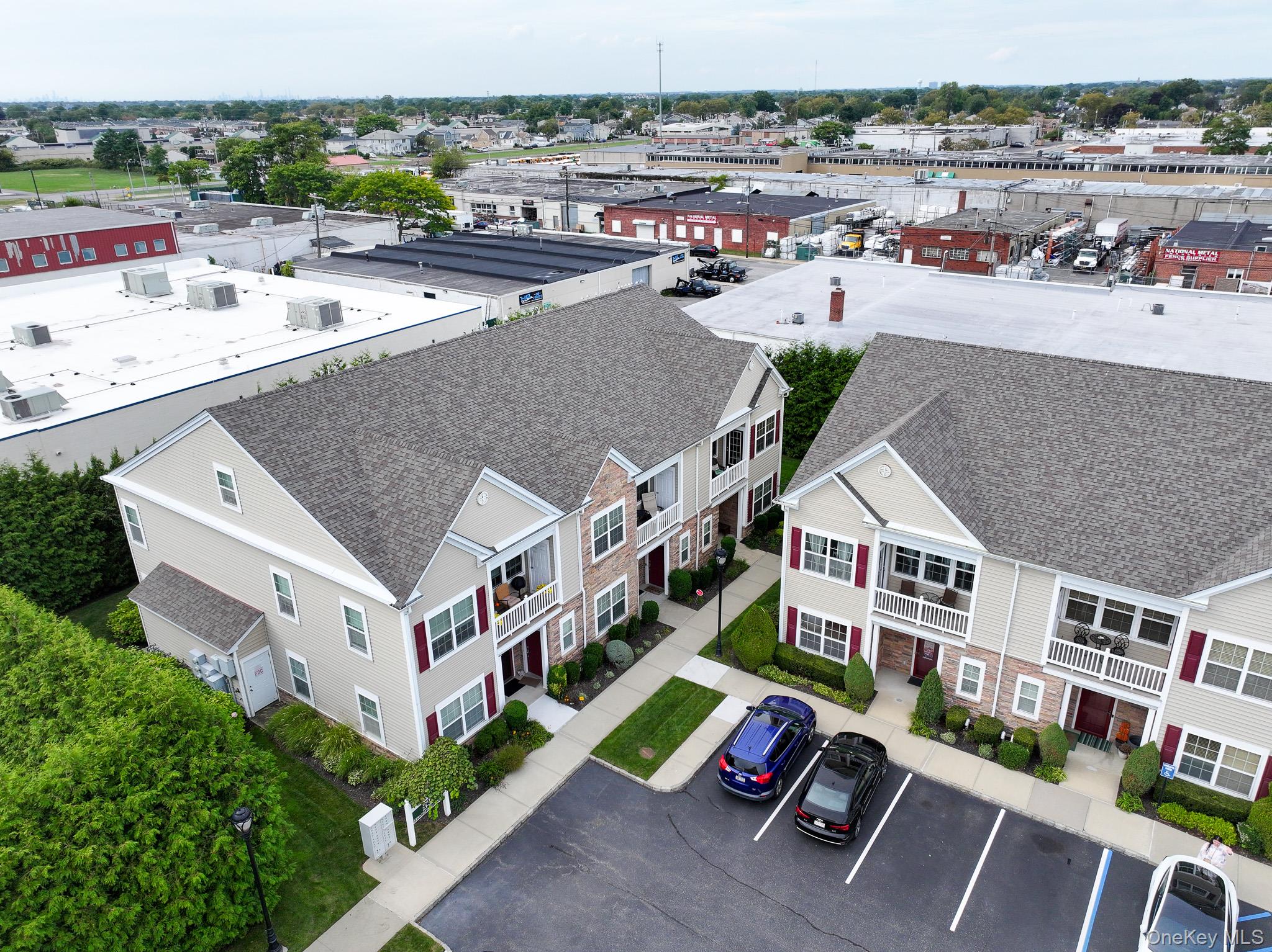 24 Strangford Court, Oceanside, NY 11572