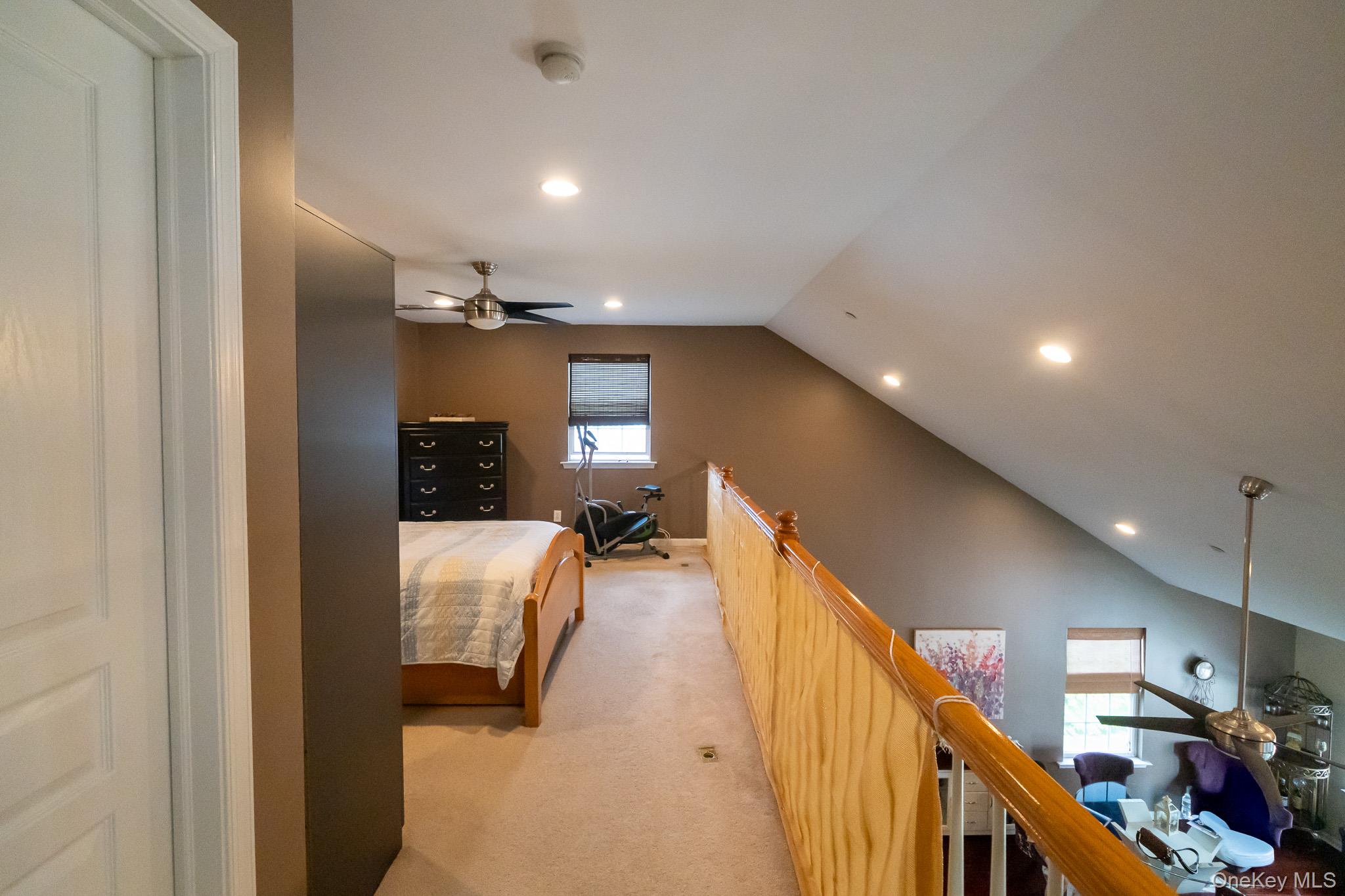 24 Strangford Court, Oceanside, NY 11572