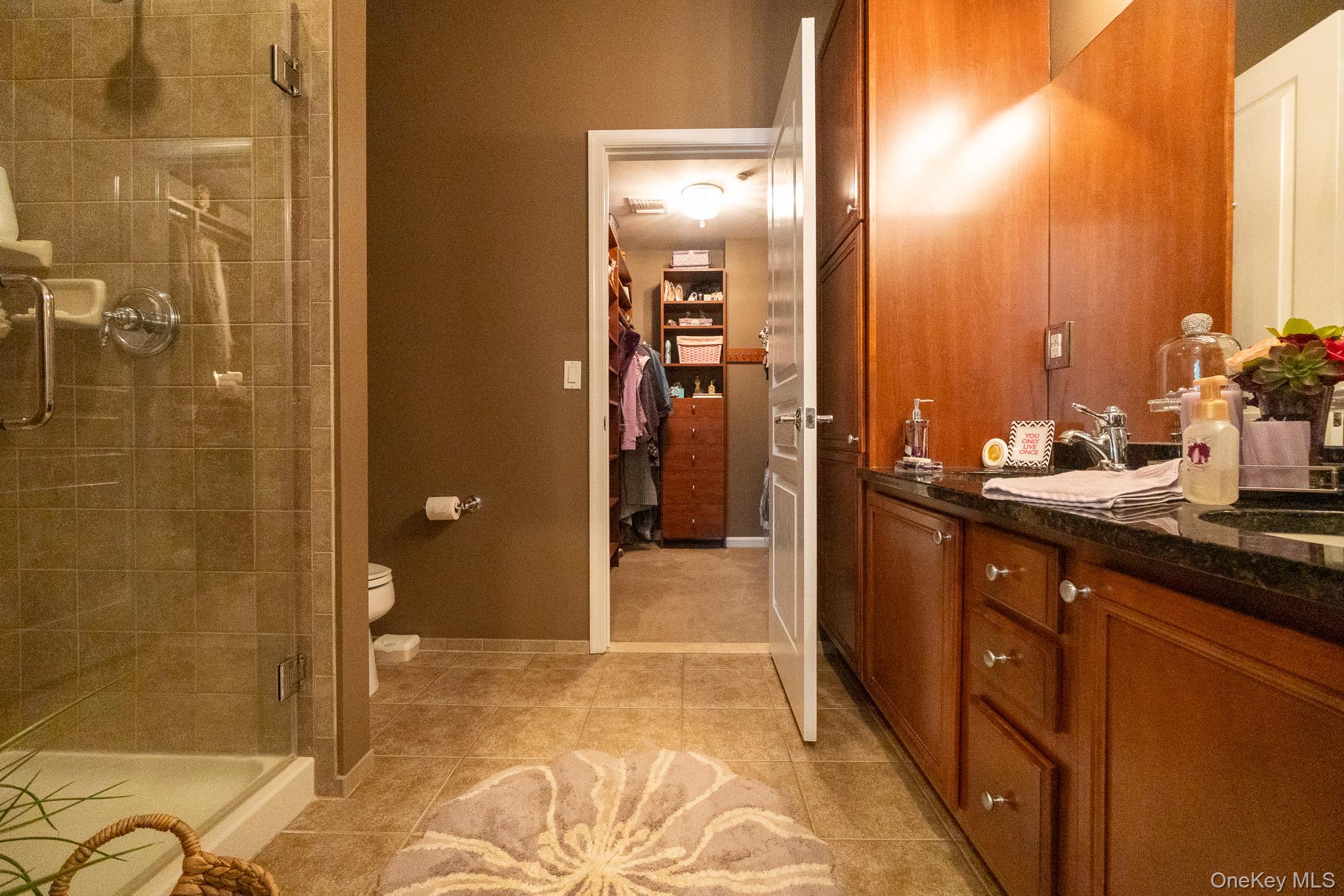 24 Strangford Court, Oceanside, NY 11572