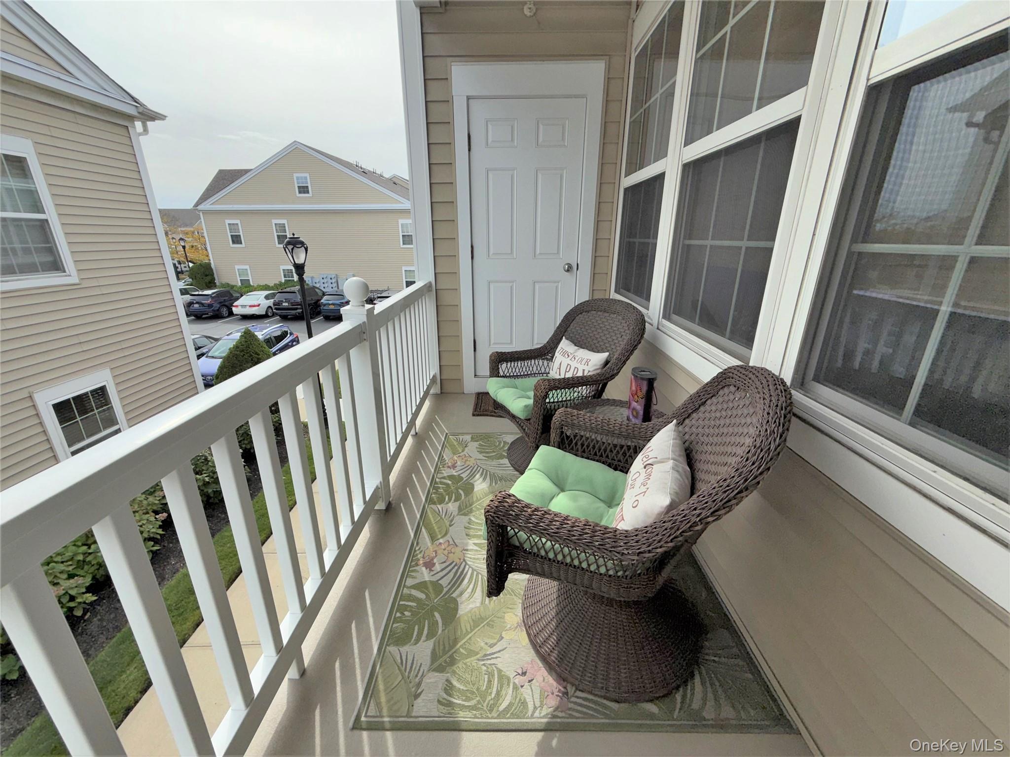 24 Strangford Court, Oceanside, NY 11572