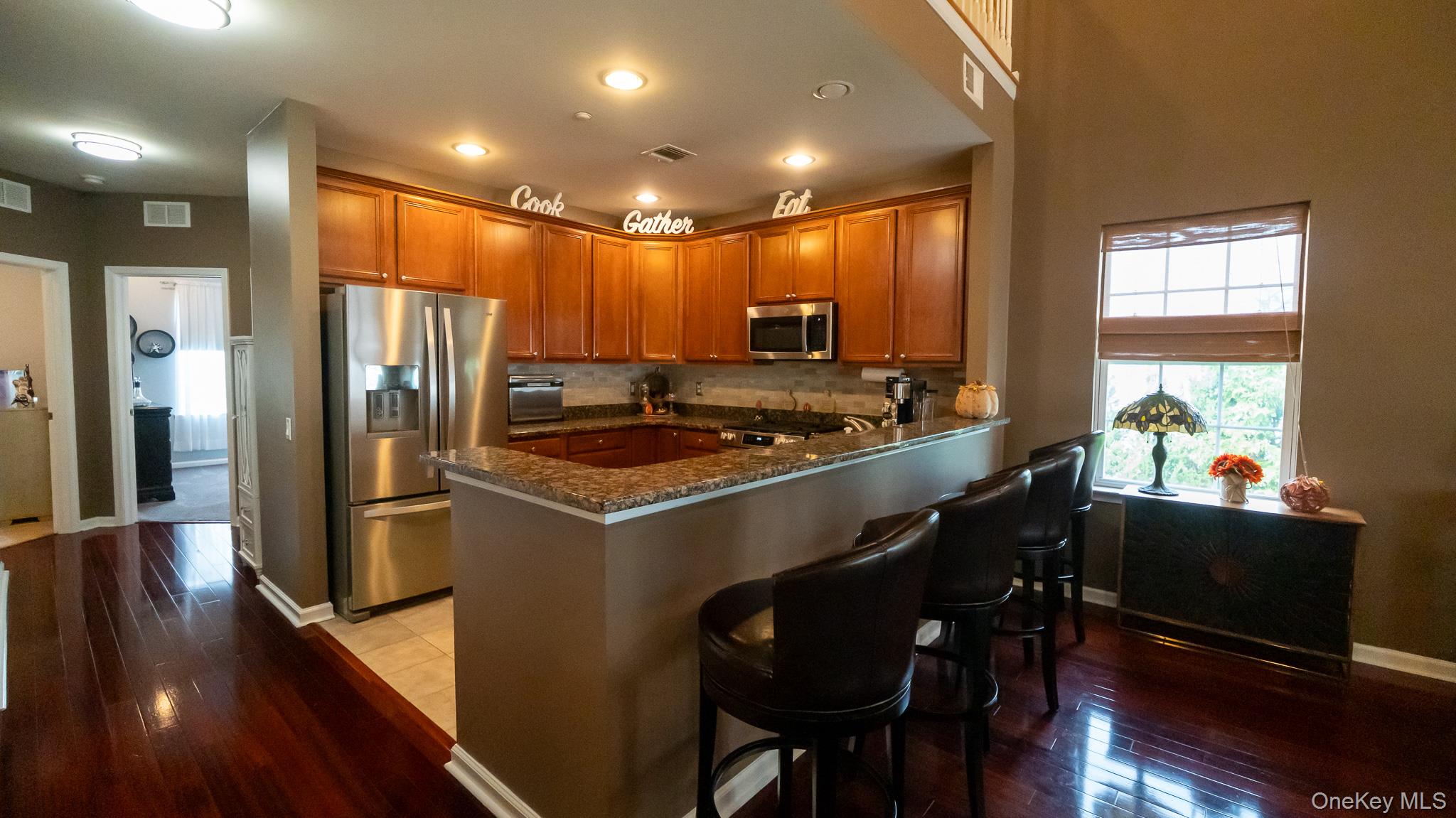 24 Strangford Court, Oceanside, NY 11572