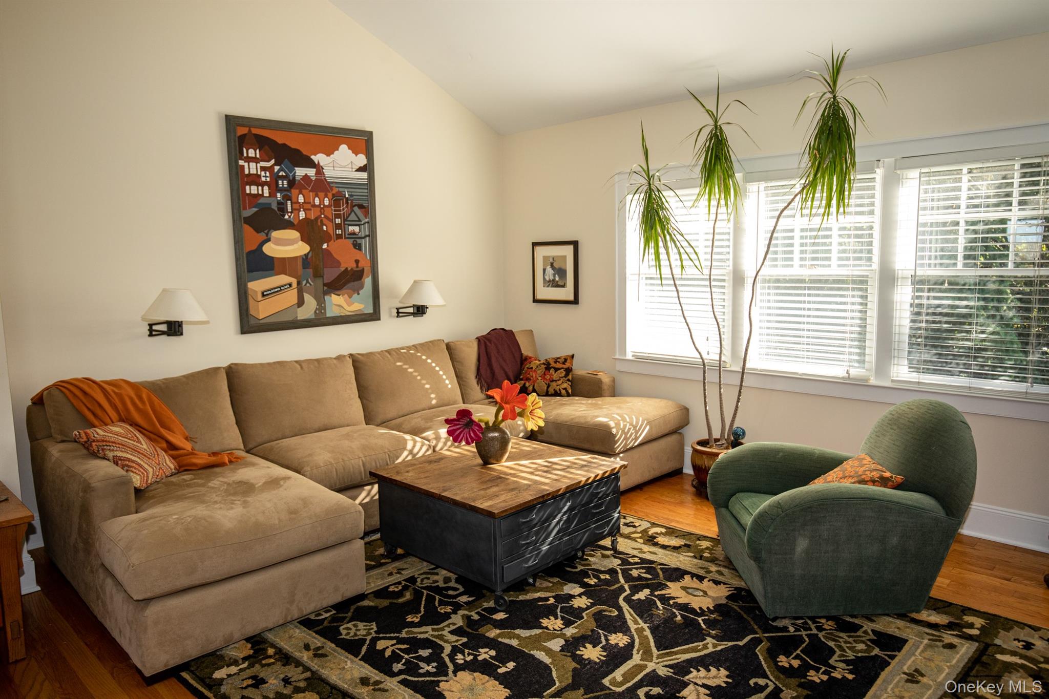 4 Hillside Court, Huntington Bay, NY 11743