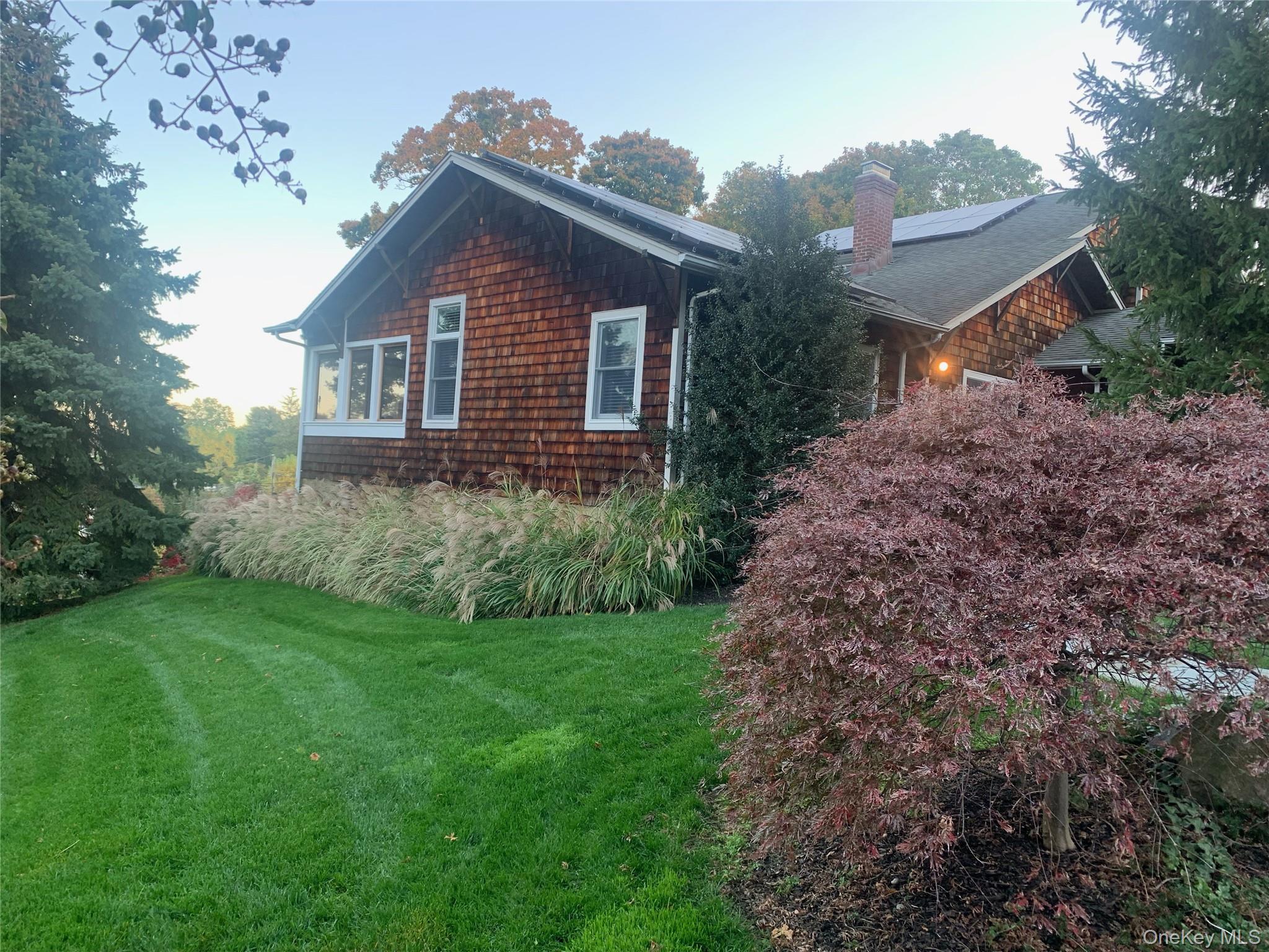 4 Hillside Court, Huntington Bay, NY 11743