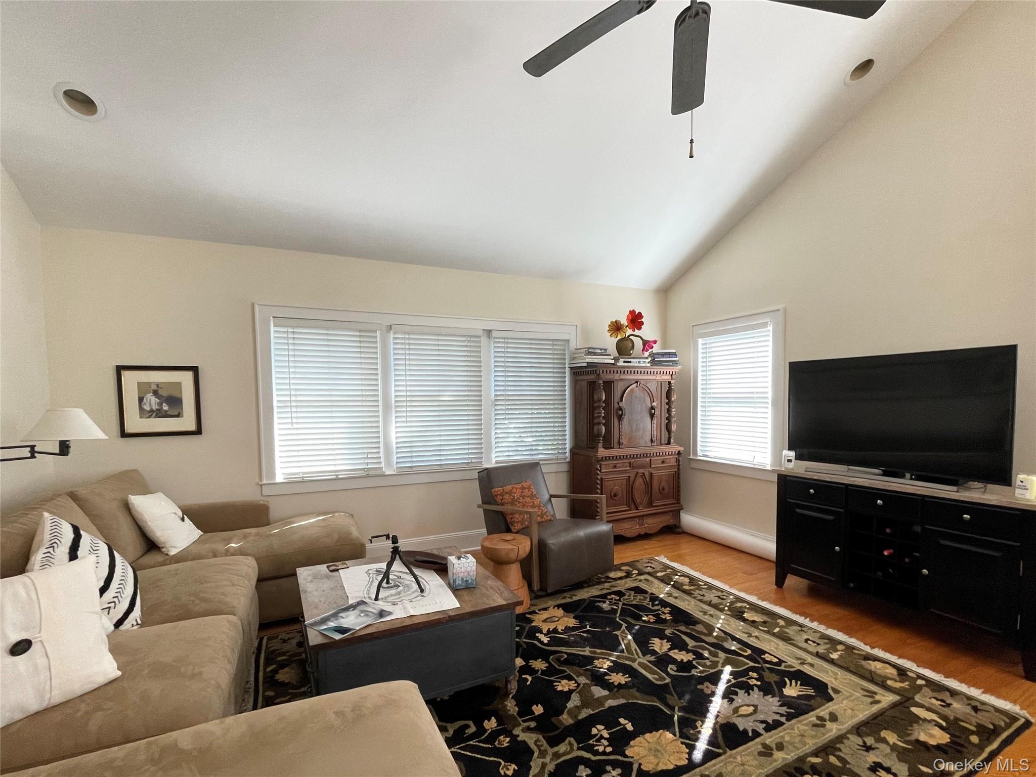 4 Hillside Court, Huntington Bay, NY 11743