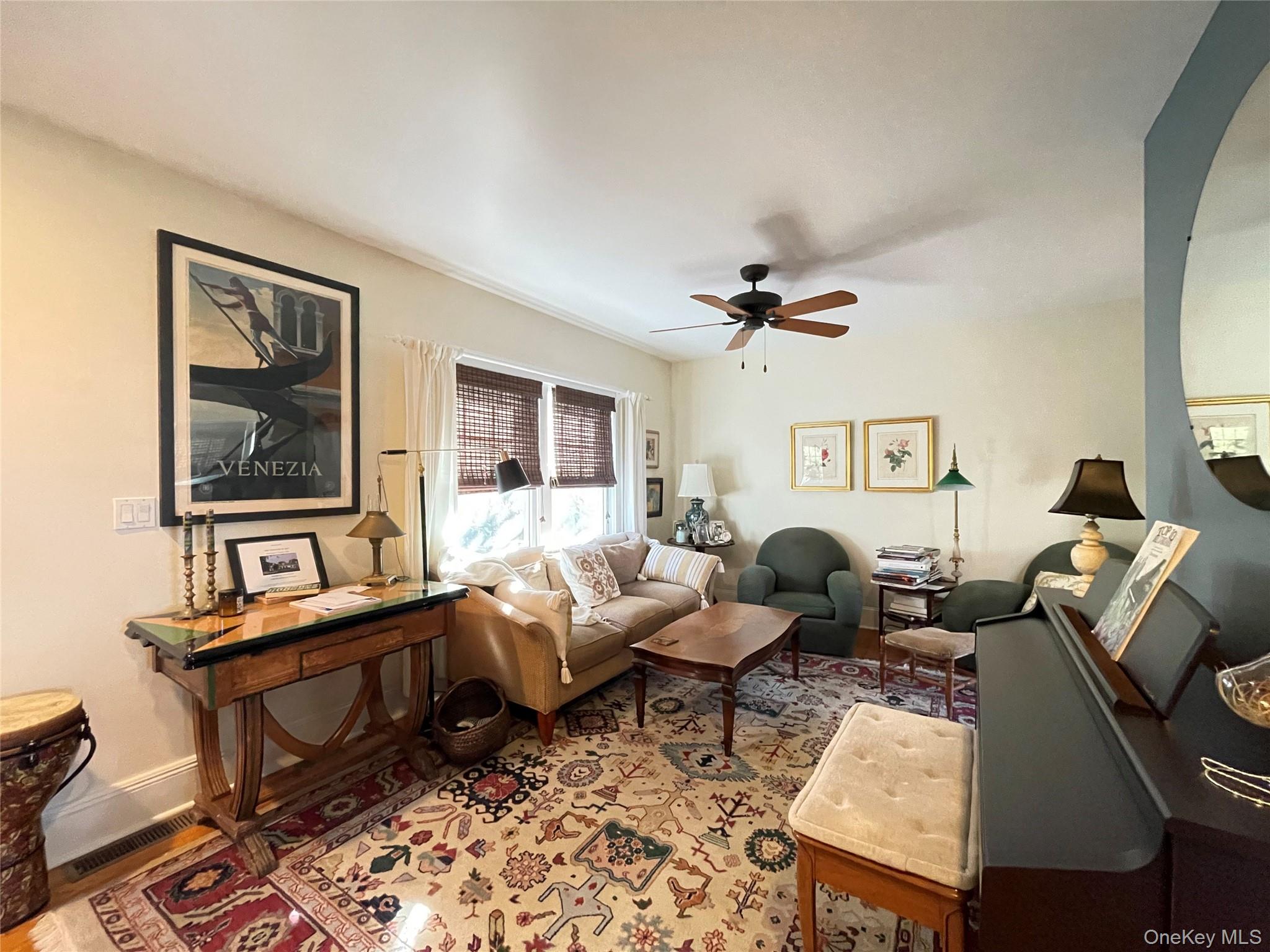 4 Hillside Court, Huntington Bay, NY 11743