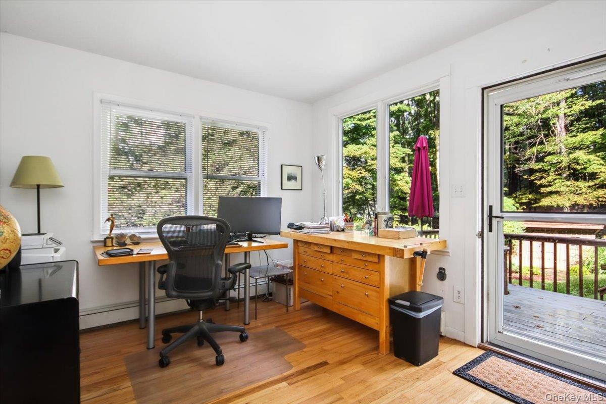 826 Buck Road, Stone Ridge, NY 12484