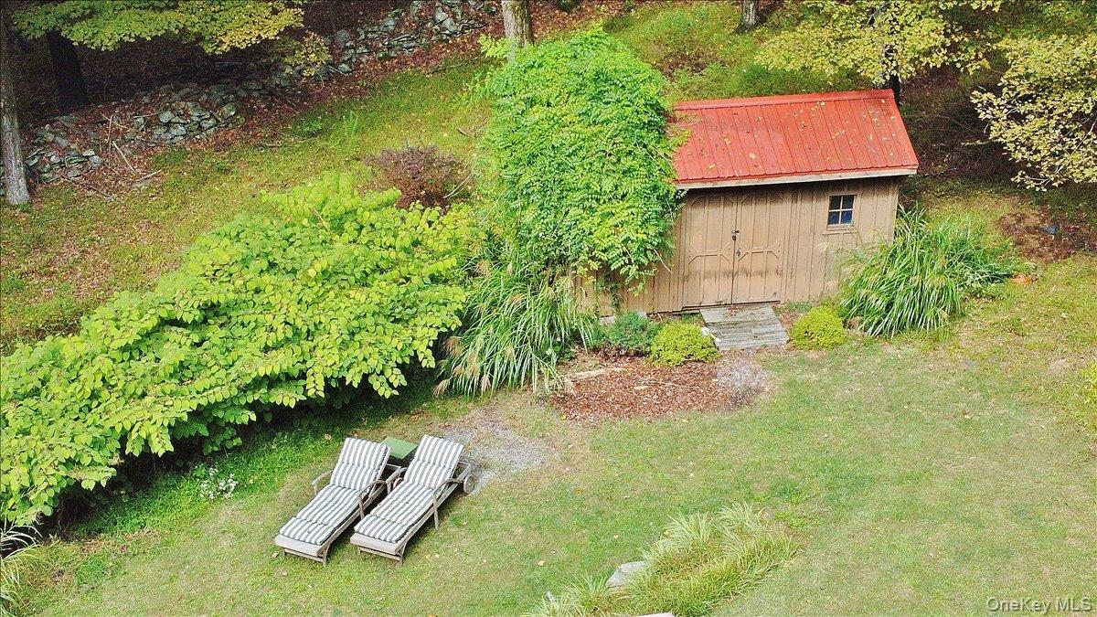 826 Buck Road, Stone Ridge, NY 12484