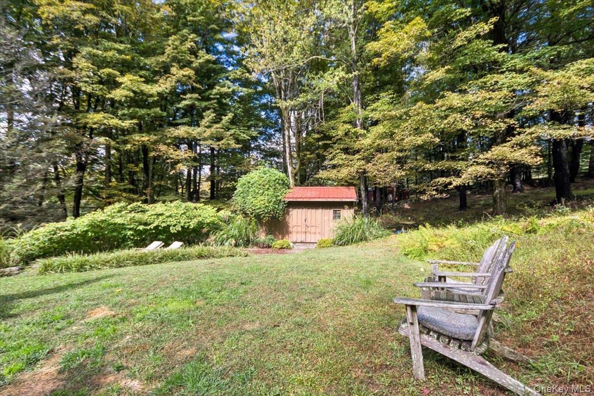 826 Buck Road, Stone Ridge, NY 12484